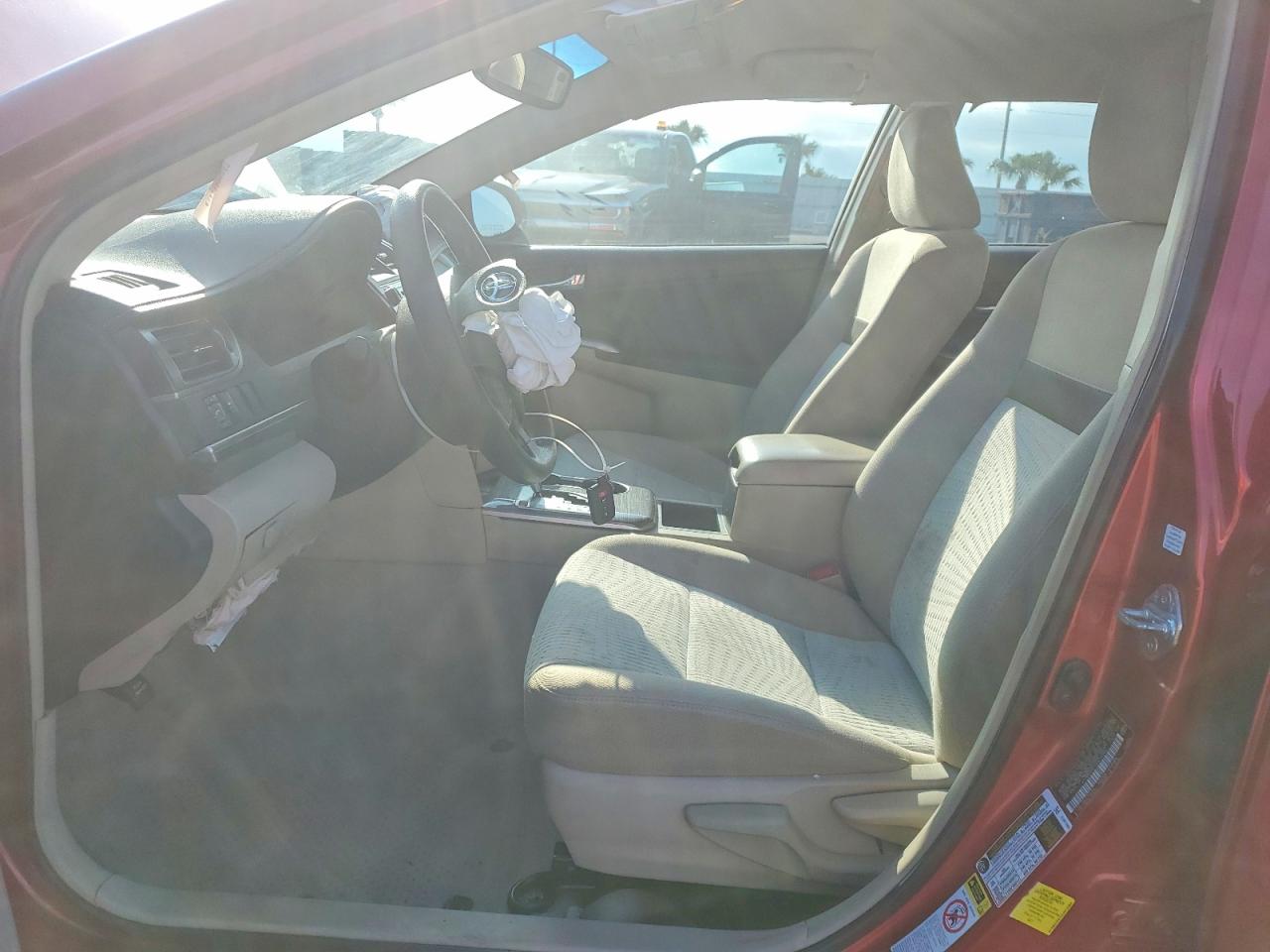 2012 Toyota Camry Hybrid Le Red vin: 4T1BD1FK7CU012294