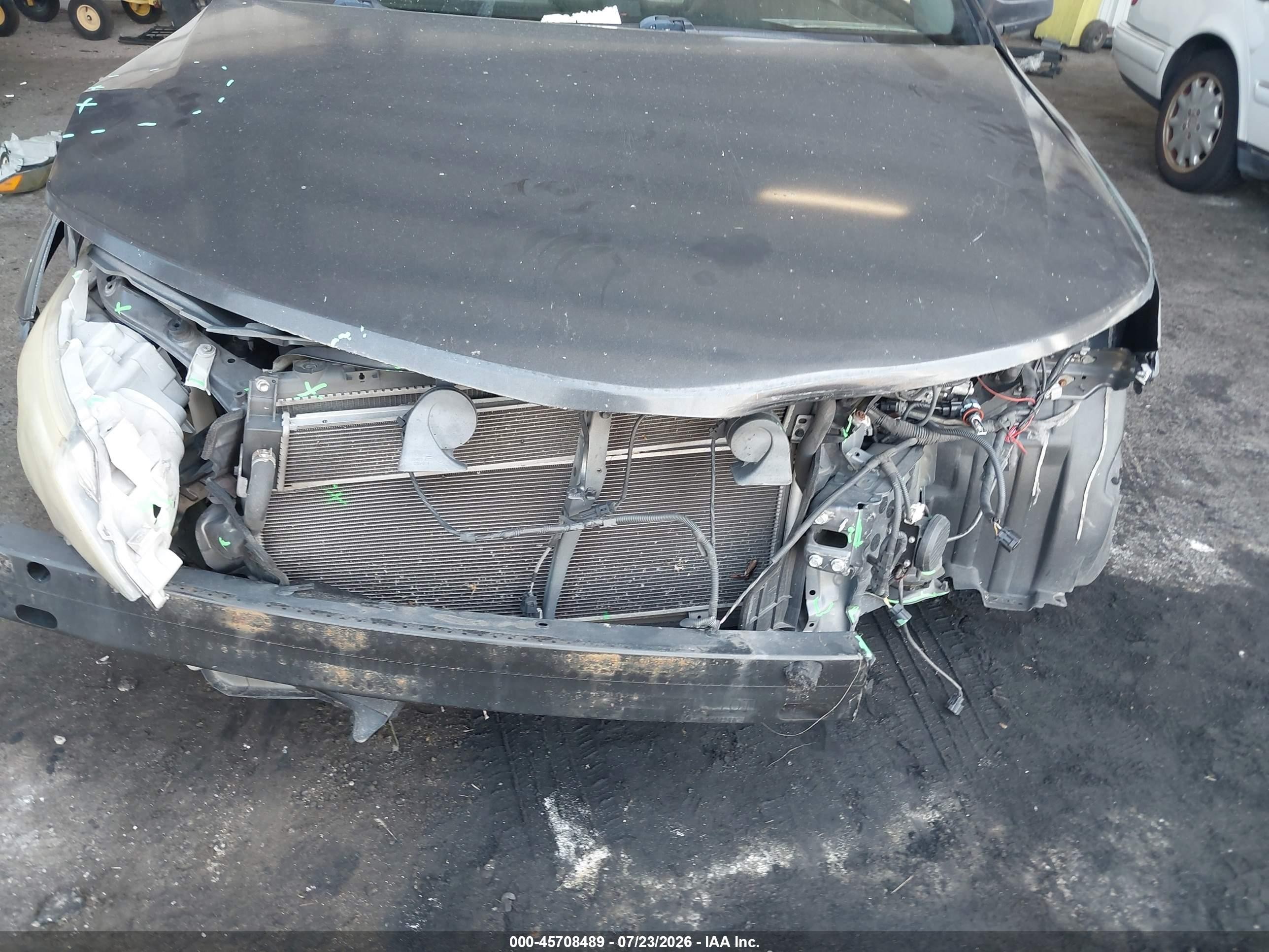 2012 Toyota Camry Hybrid Le Серый vin: 4T1BD1FK7CU013820