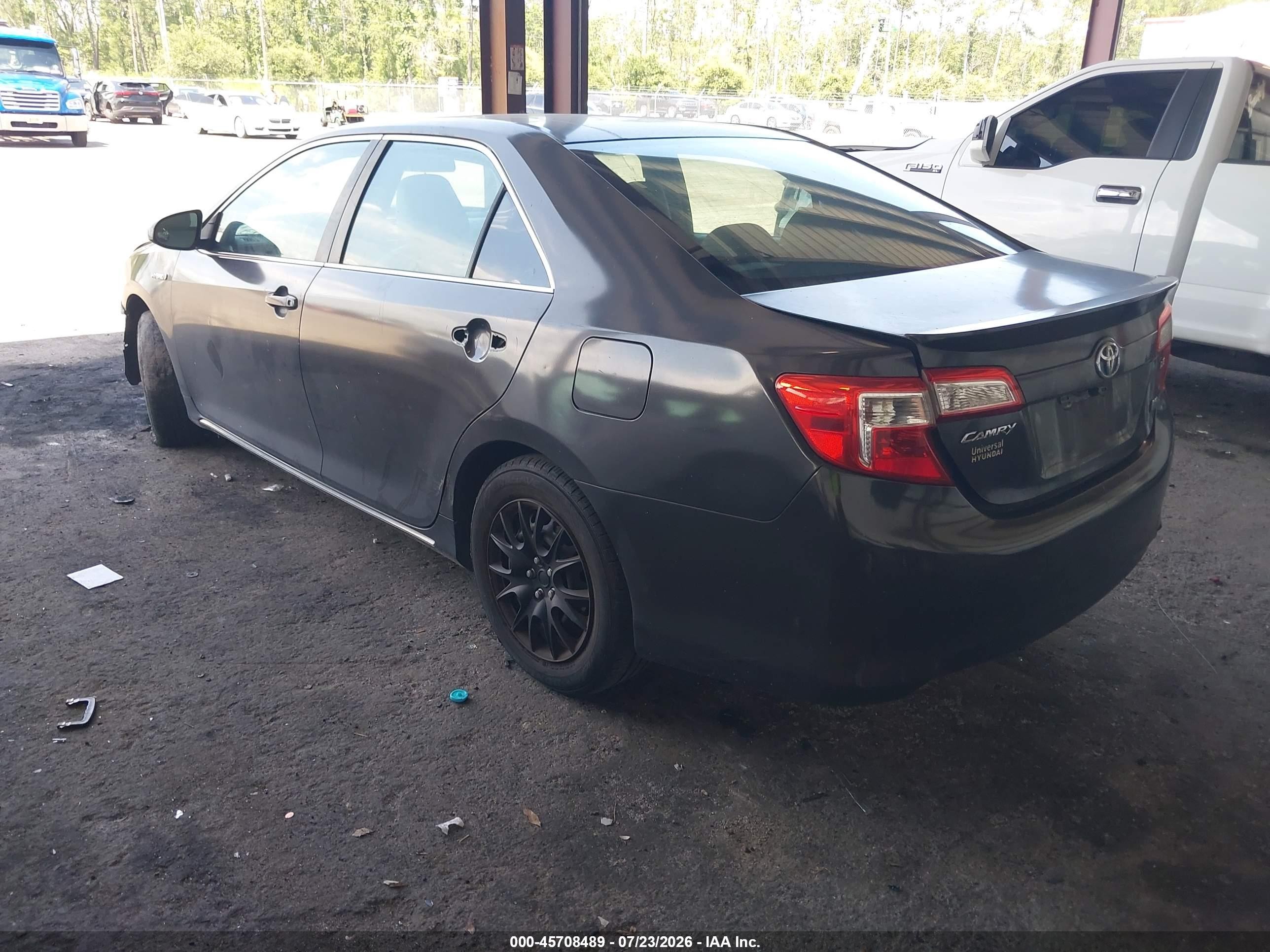 2012 Toyota Camry Hybrid Le Серый vin: 4T1BD1FK7CU013820