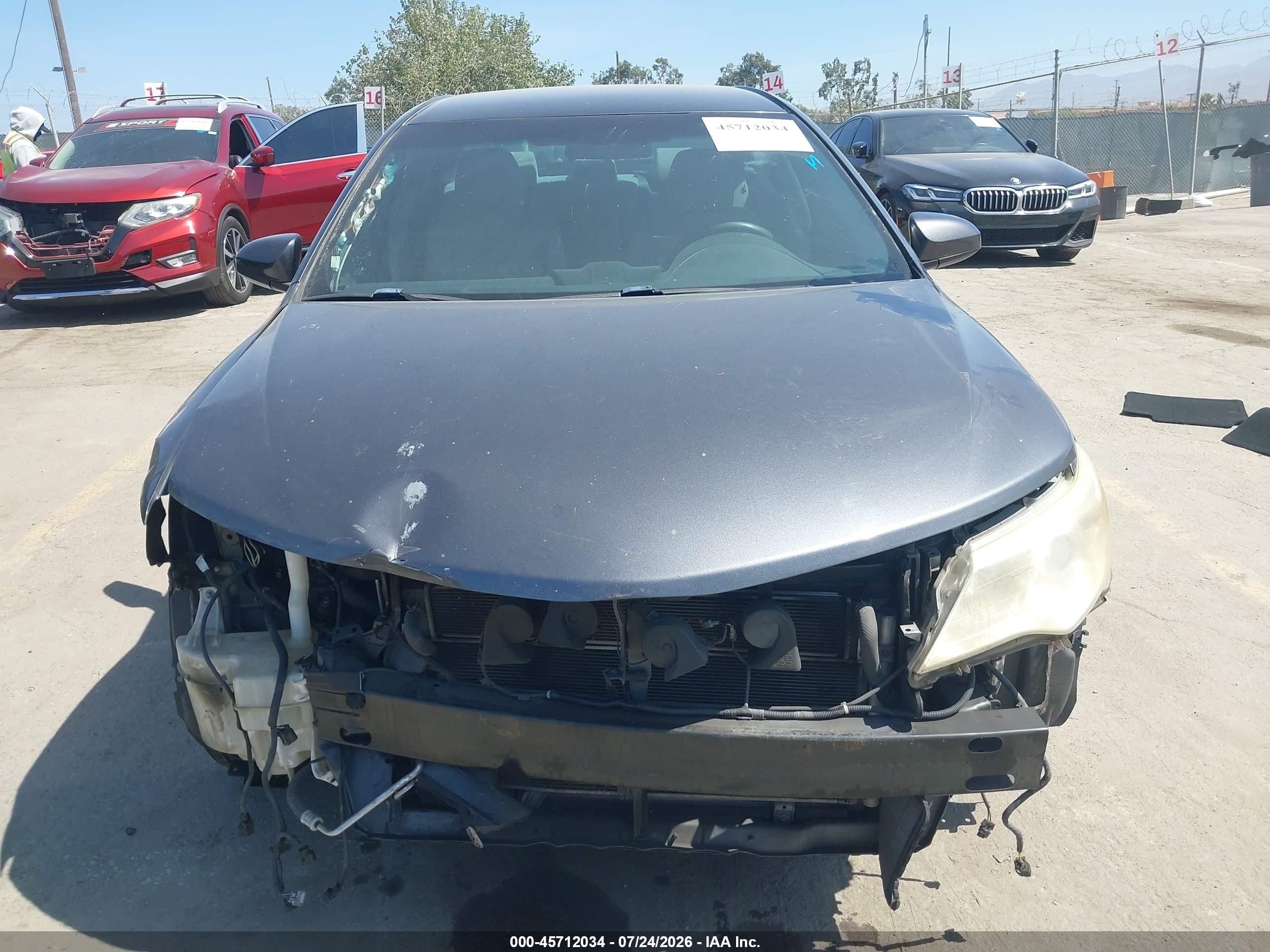 2012 Toyota Camry Hybrid Le Серый vin: 4T1BD1FK7CU026633