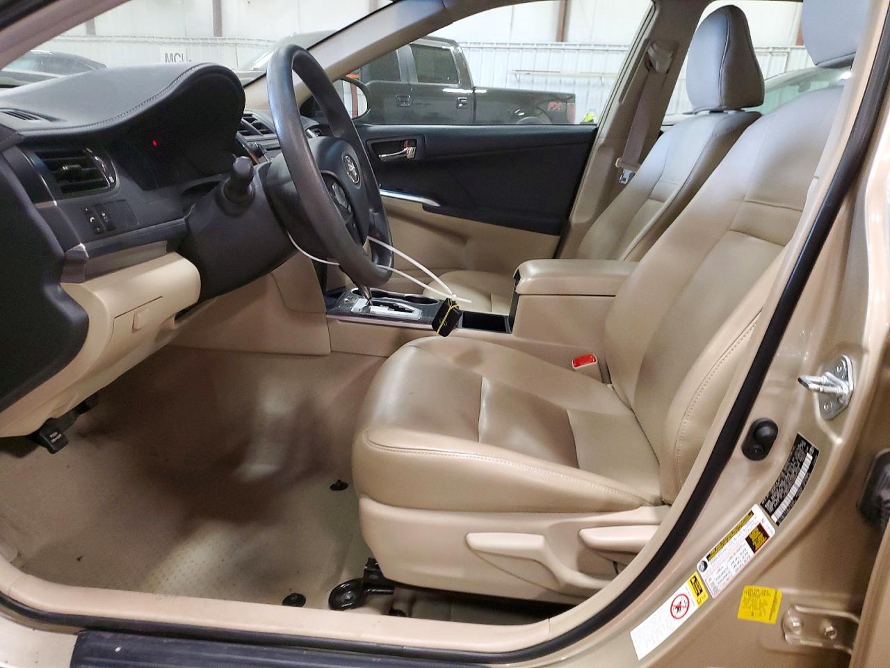 2012 Toyota Camry Hybrid Le Gold vin: 4T1BD1FK7CU027216