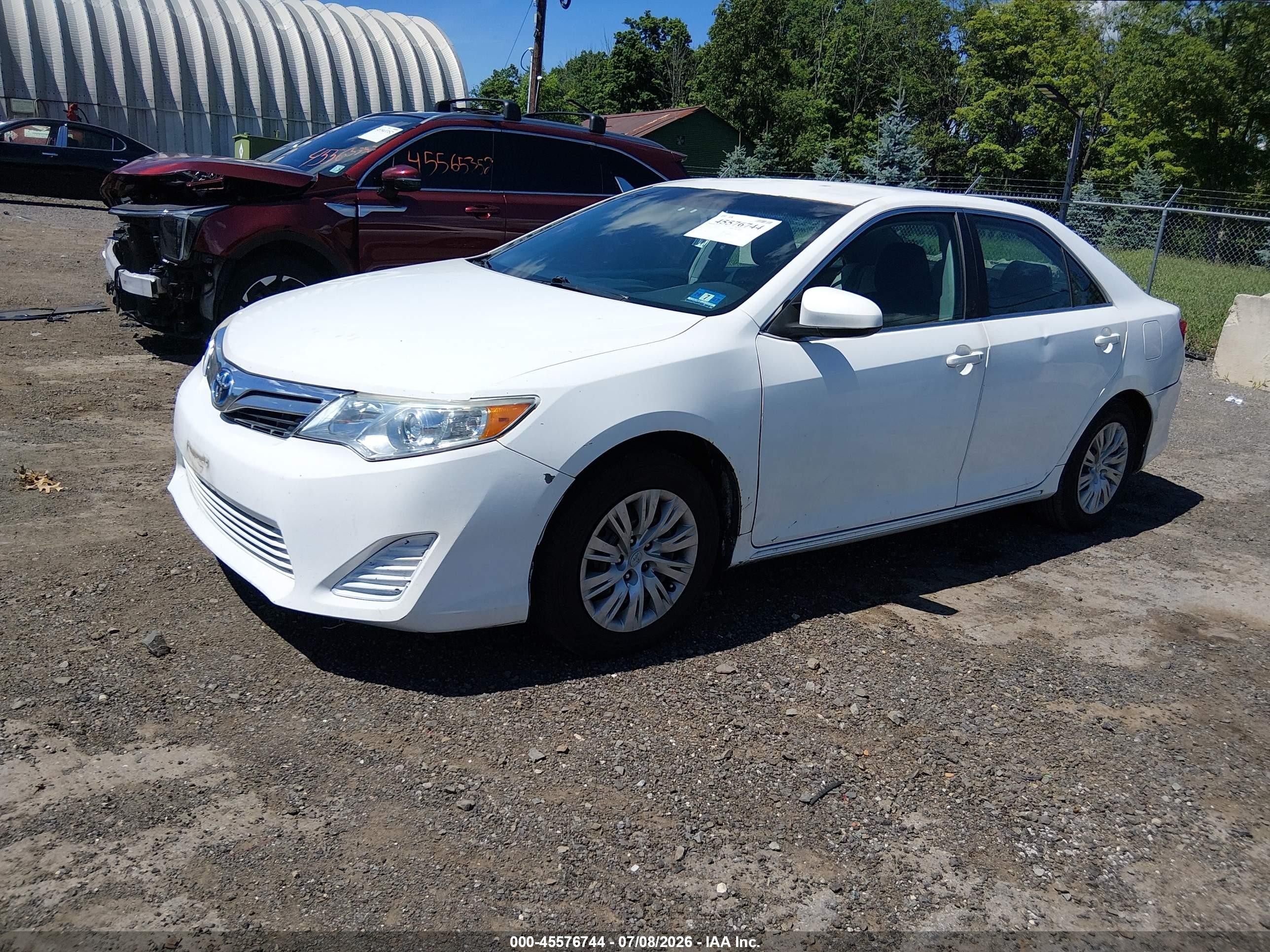2013 Toyota Camry Hybrid Le White vin: 4T1BD1FK7DU065384