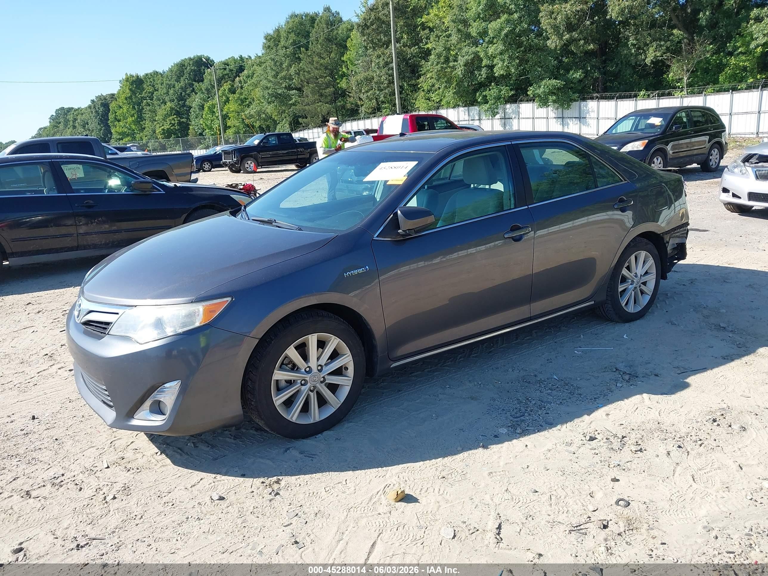 2013 Toyota Camry Hybrid Xle Серый vin: 4T1BD1FK7DU069838