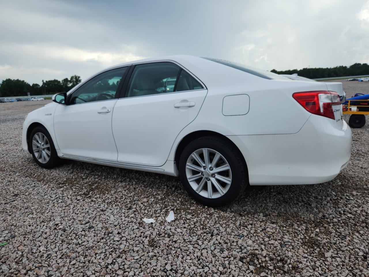 2013 Toyota Camry Hybrid Xle White vin: 4T1BD1FK7DU070049
