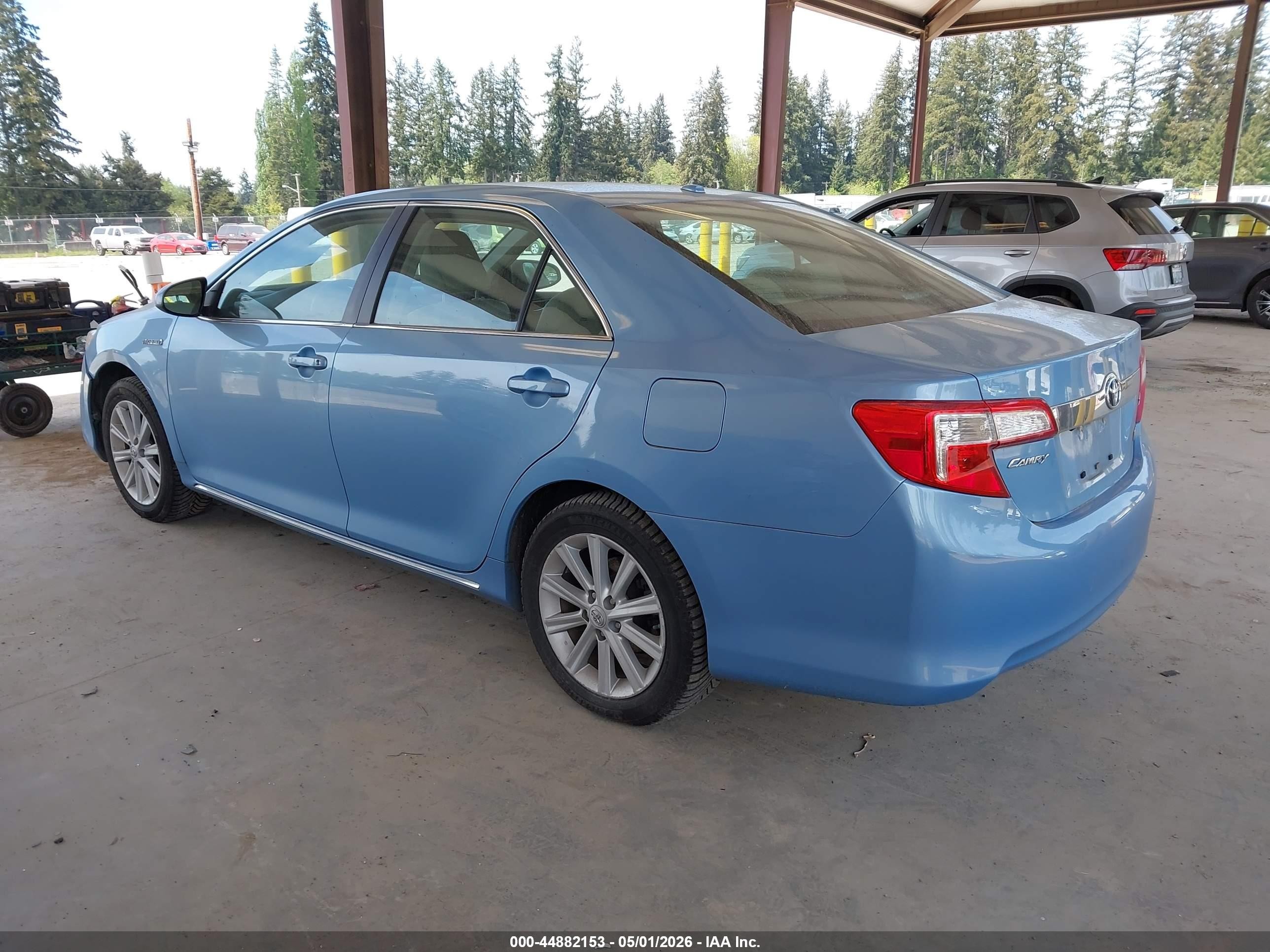 2013 Toyota Camry Hybrid Xle Blue vin: 4T1BD1FK7DU071489
