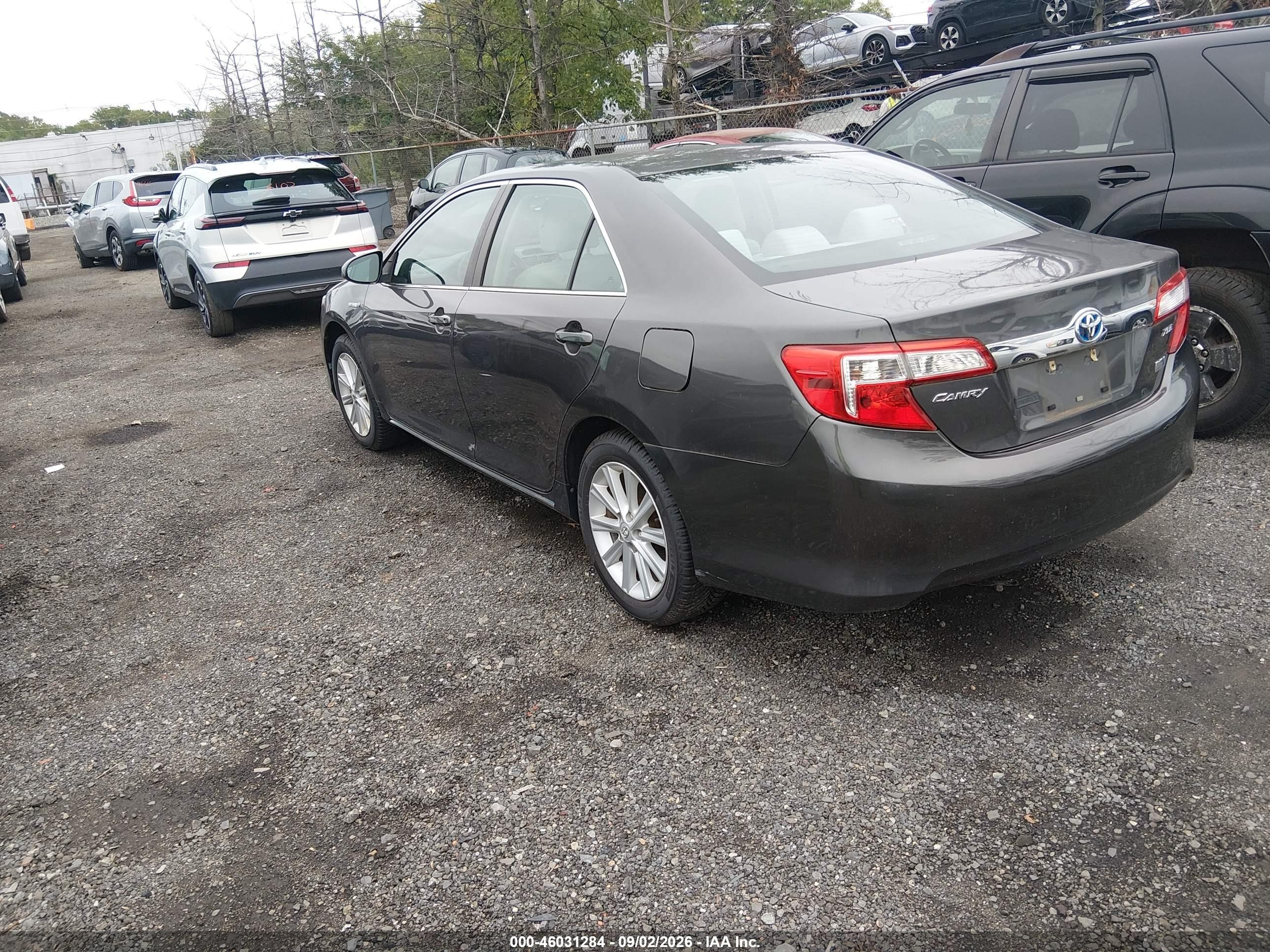 2013 Toyota Camry Hybrid Xle Серый vin: 4T1BD1FK7DU077065