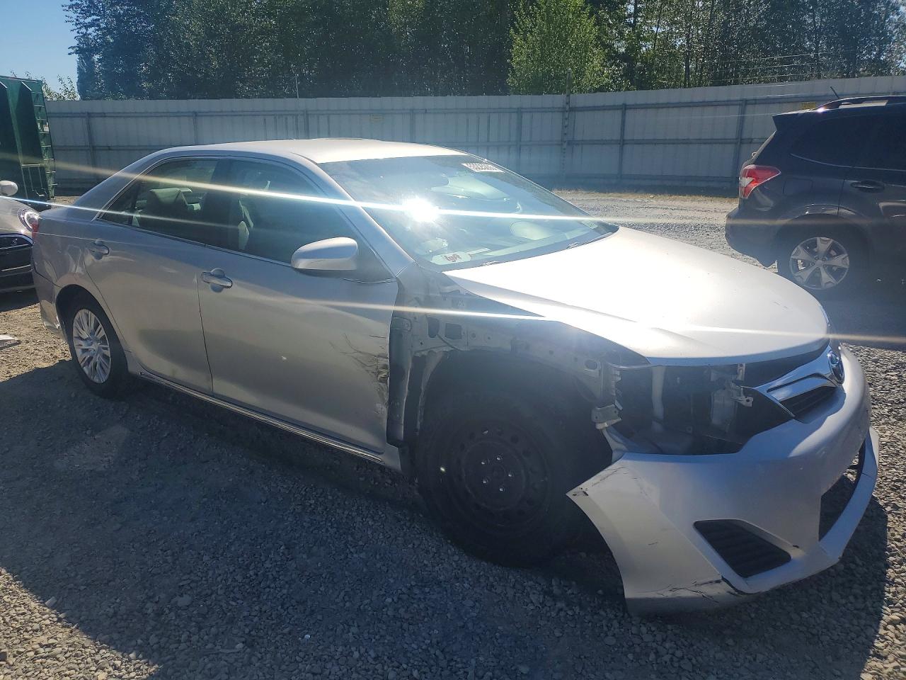 2013 Toyota Camry Hybrid Le Серебряный vin: 4T1BD1FK7DU081486