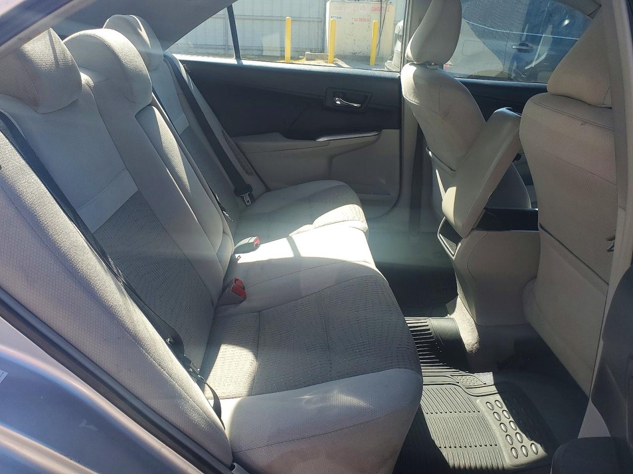2013 Toyota Camry Hybrid Le Серебряный vin: 4T1BD1FK7DU081486