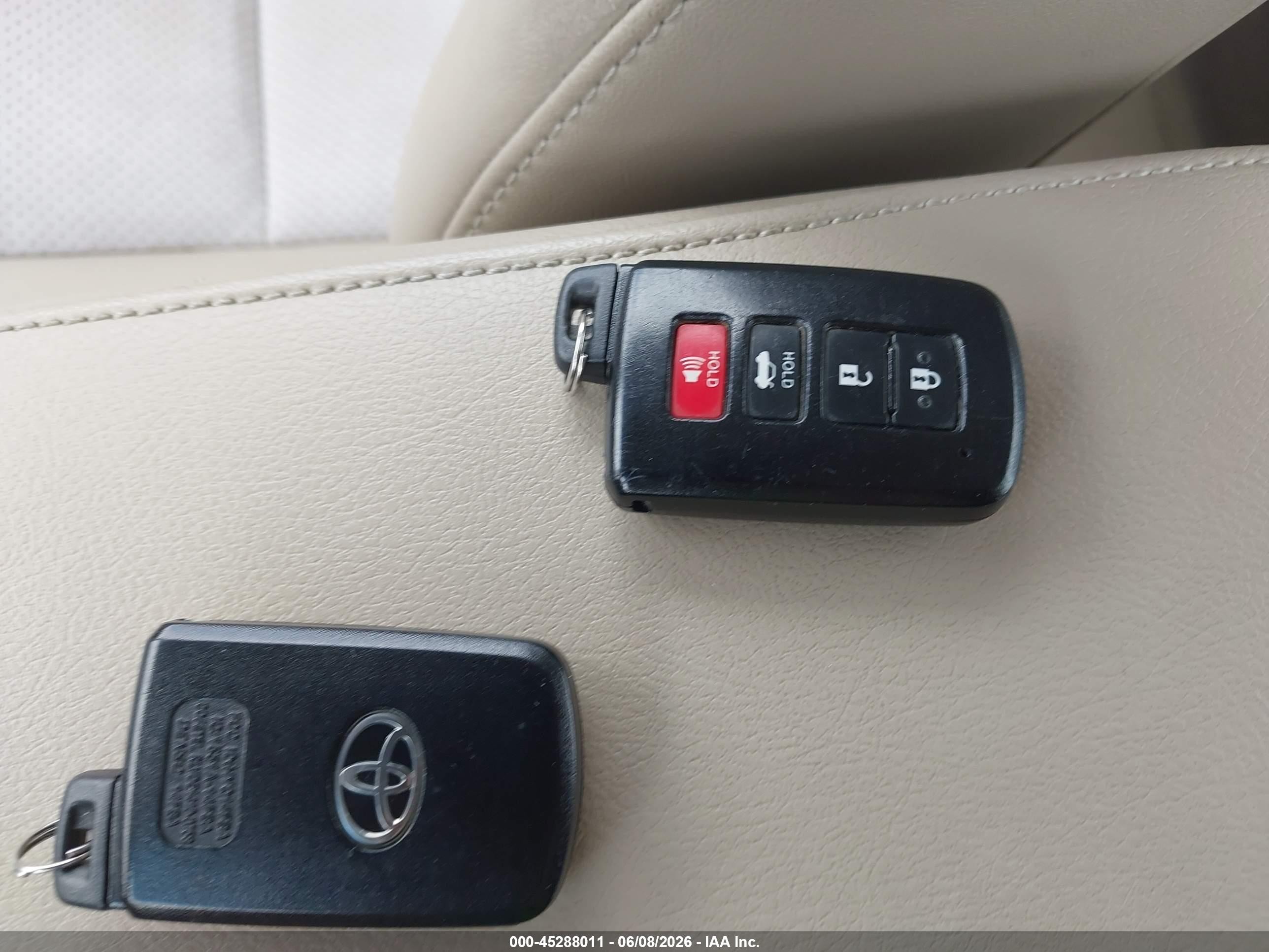 2014 Toyota Camry Hybrid Xle Navy vin: 4T1BD1FK7EU121079