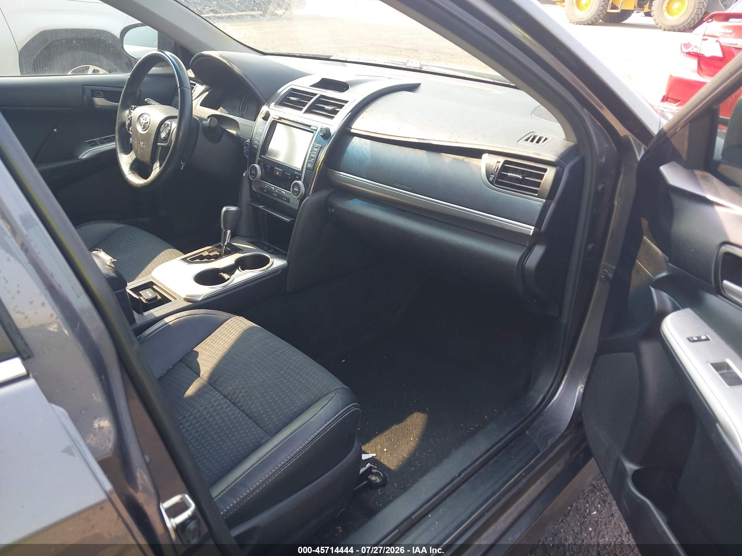 2014 Toyota Camry Hybrid Se Limited Edition Gray vin: 4T1BD1FK7EU131773
