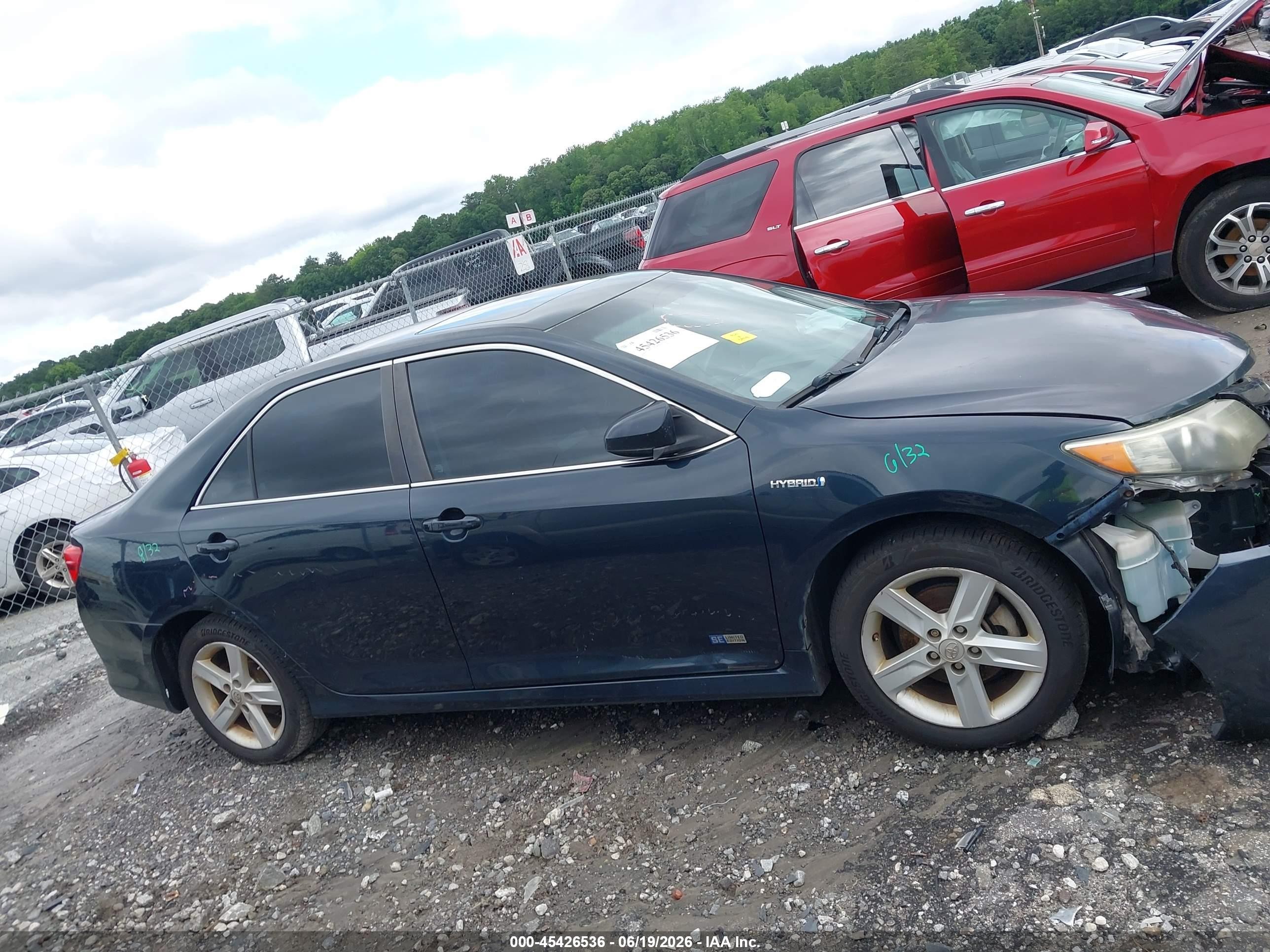 2014 Toyota Camry Hybrid Se Limited Edition Dark Blue vin: 4T1BD1FK7EU138724