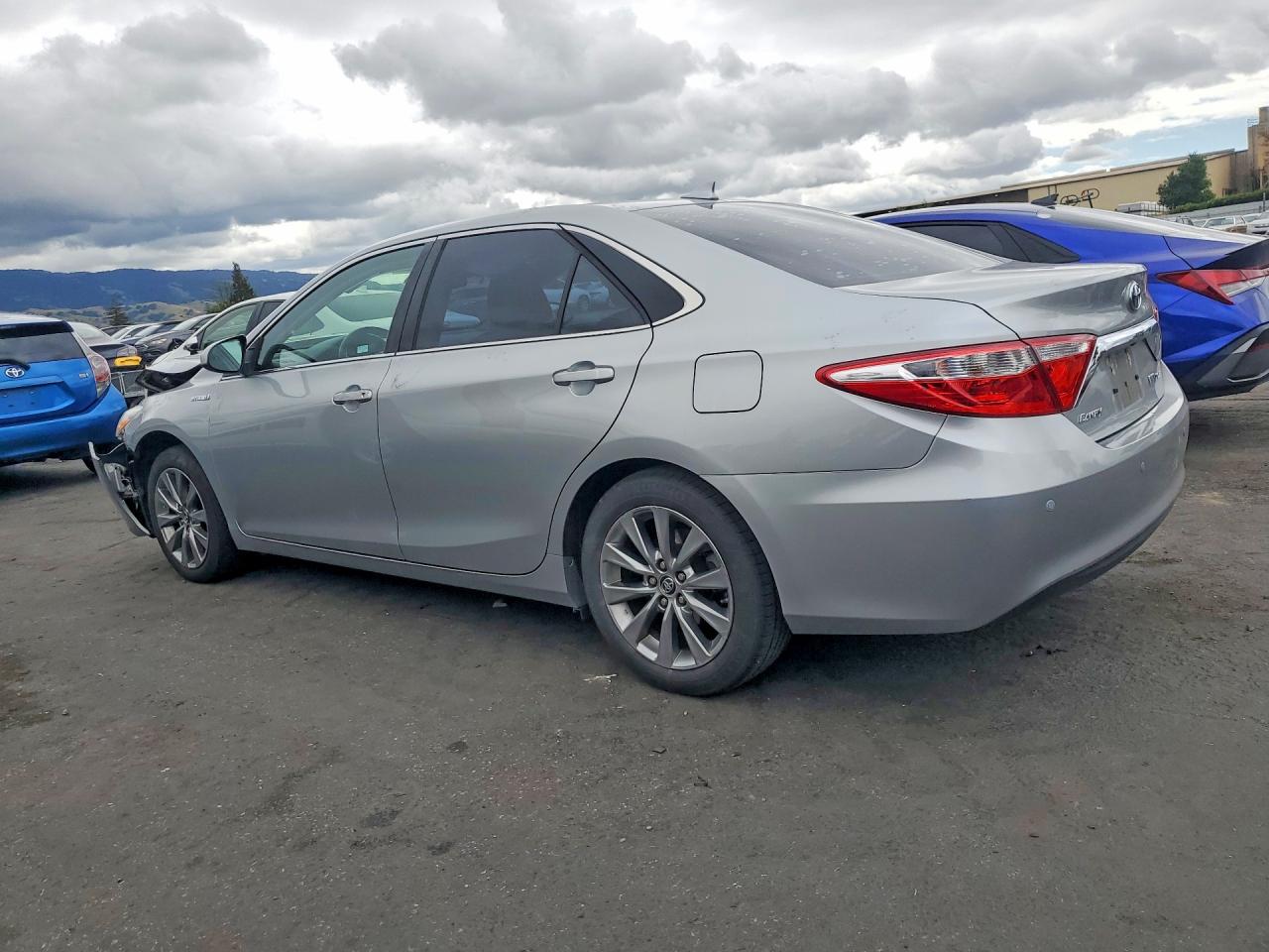 2015 Toyota Camry Hybrid Xle Серый vin: 4T1BD1FK7FU154522