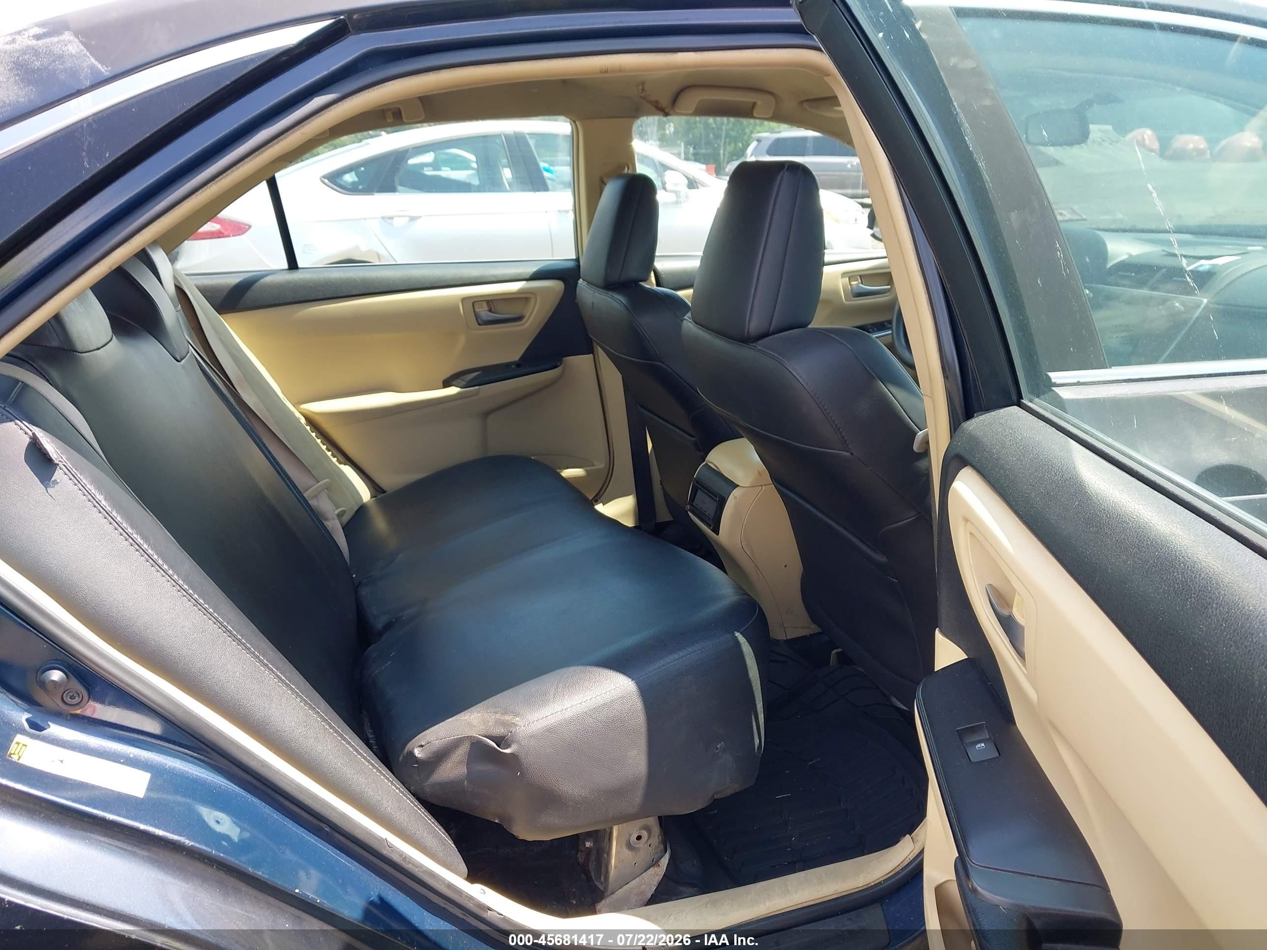 2015 Toyota Camry Hybrid Le Blue vin: 4T1BD1FK7FU155265