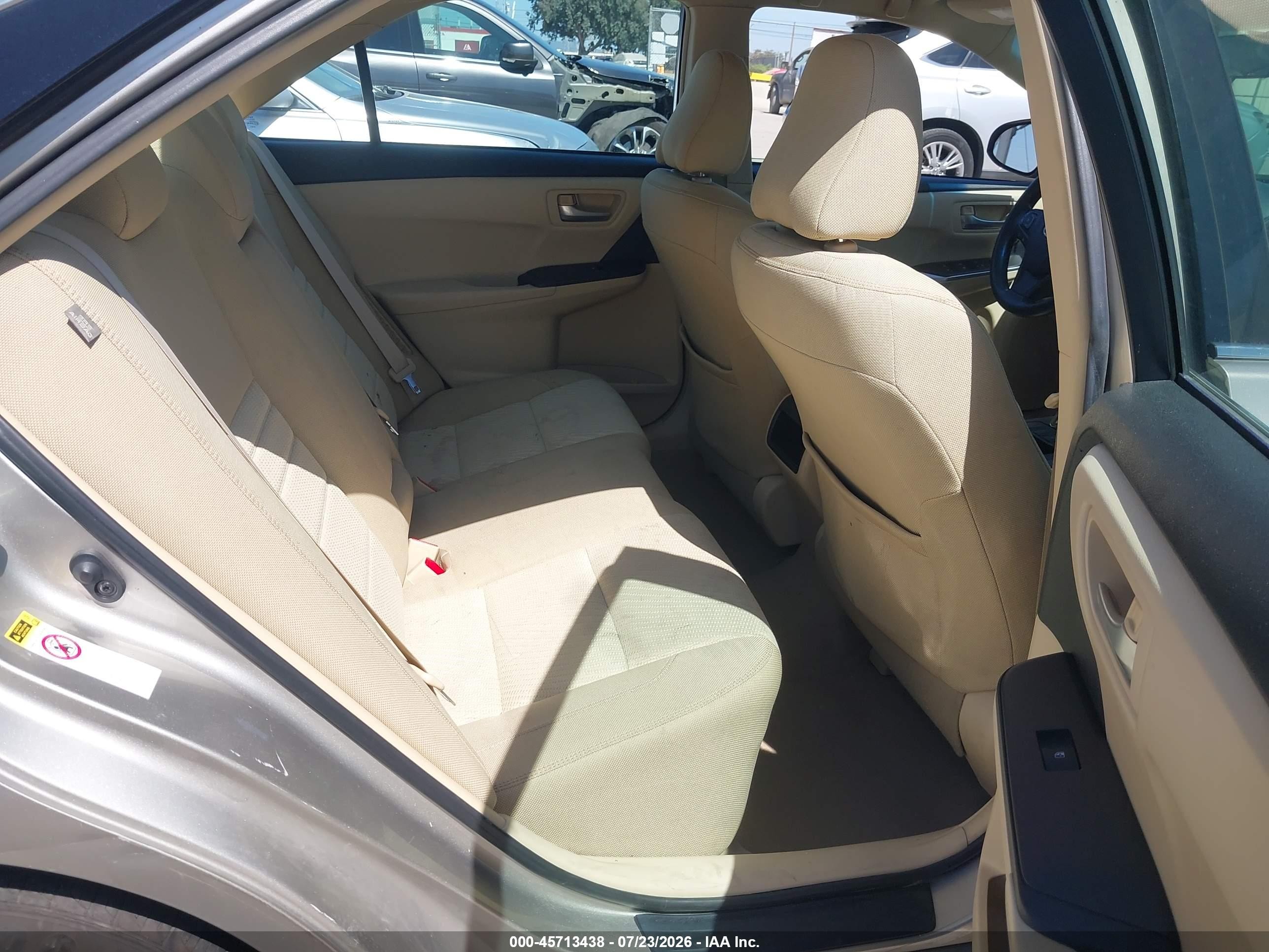 2015 Toyota Camry Hybrid Le Gray vin: 4T1BD1FK7FU157887