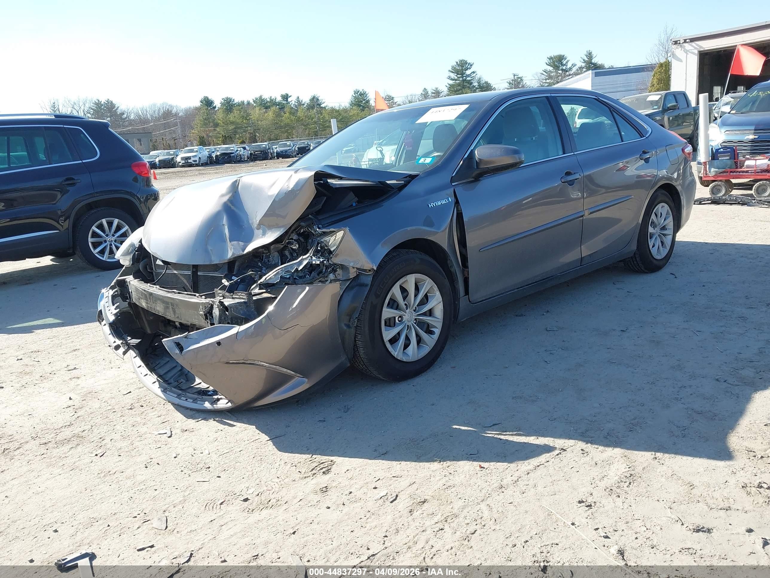 2015 Toyota Camry Hybrid Le Gray vin: 4T1BD1FK7FU174821