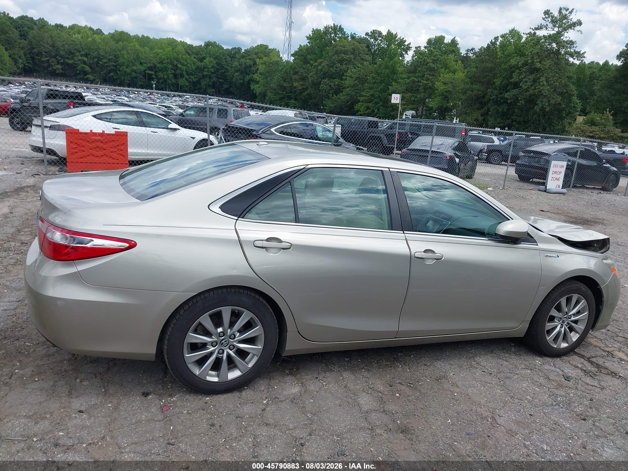 2015 Toyota Camry Hybrid Xle Желто-коричневый vin: 4T1BD1FK7FU175273