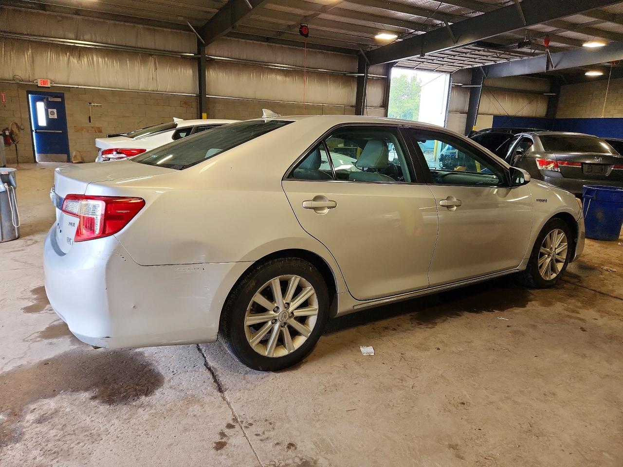 2012 Toyota Camry Hybrid Xle Серебряный vin: 4T1BD1FK8CU027015