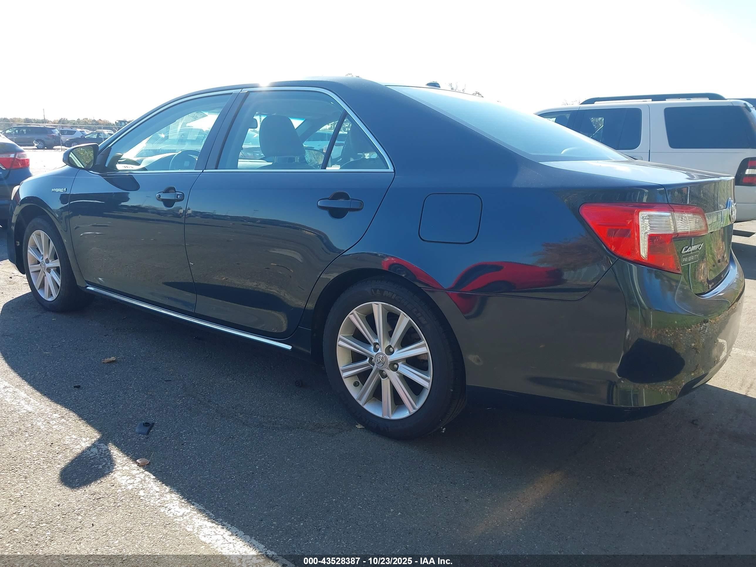 2012 Toyota Camry Hybrid Xle Черный vin: 4T1BD1FK8CU028648