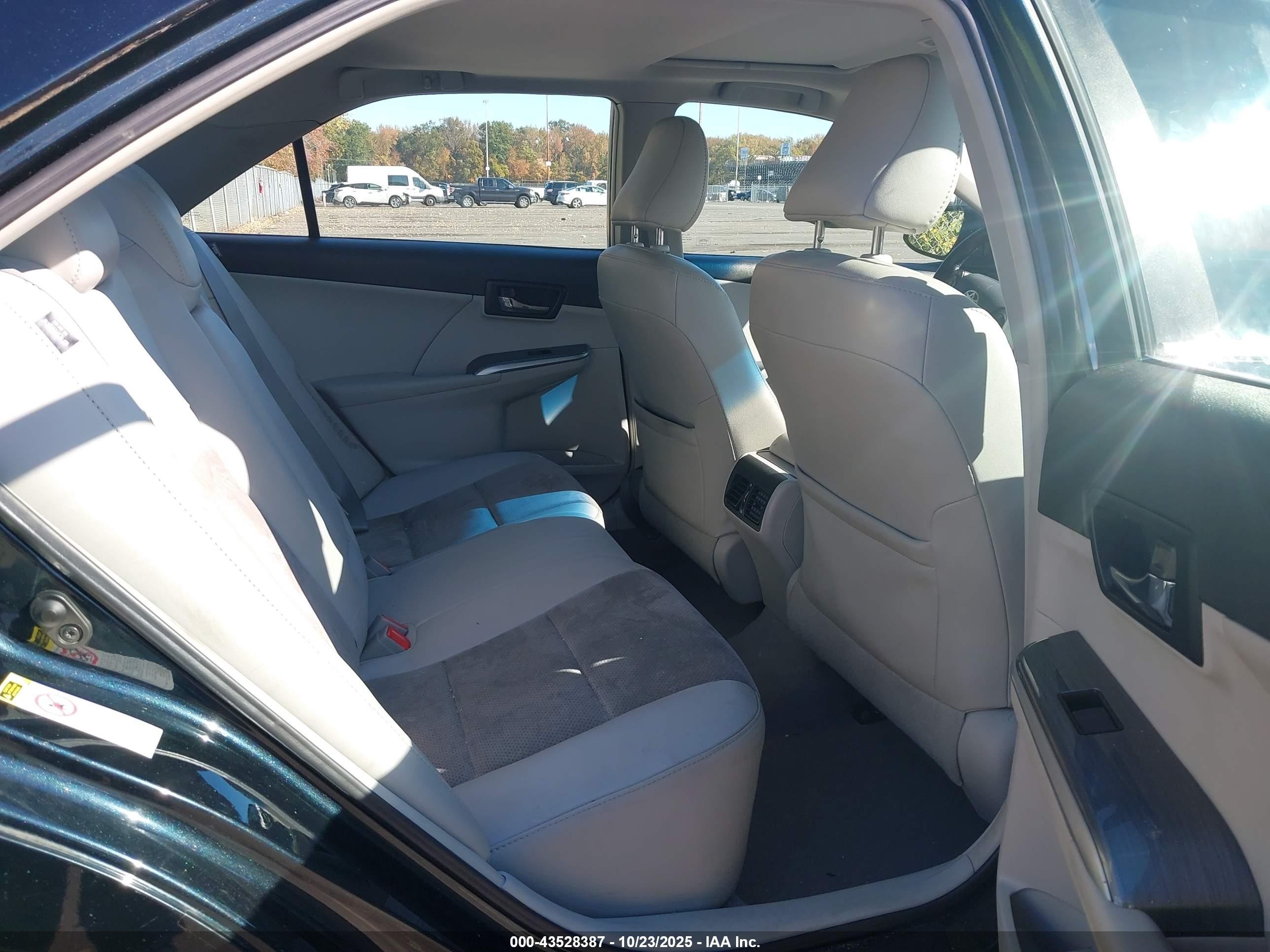 2012 Toyota Camry Hybrid Xle Черный vin: 4T1BD1FK8CU028648