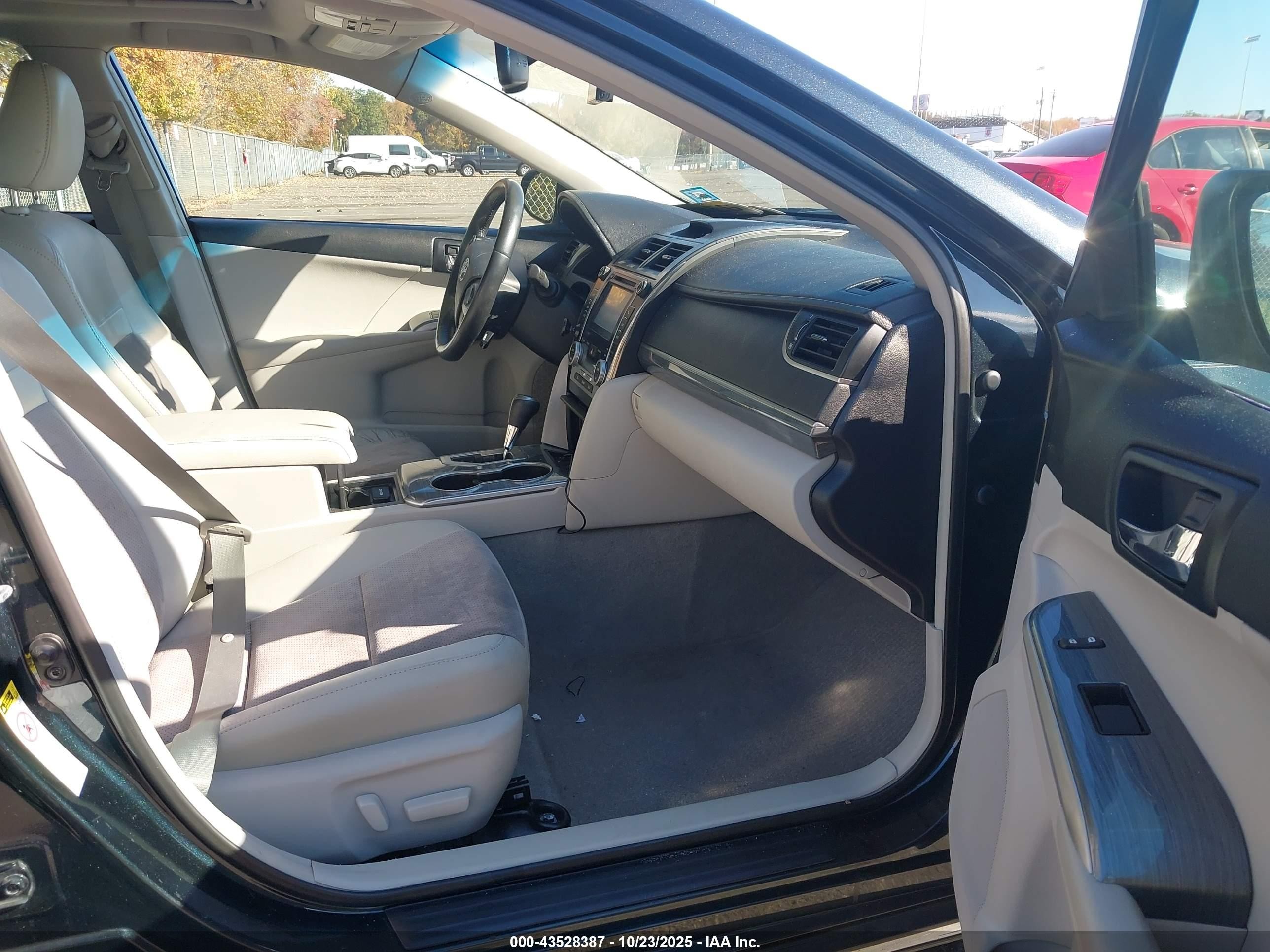 2012 Toyota Camry Hybrid Xle Черный vin: 4T1BD1FK8CU028648