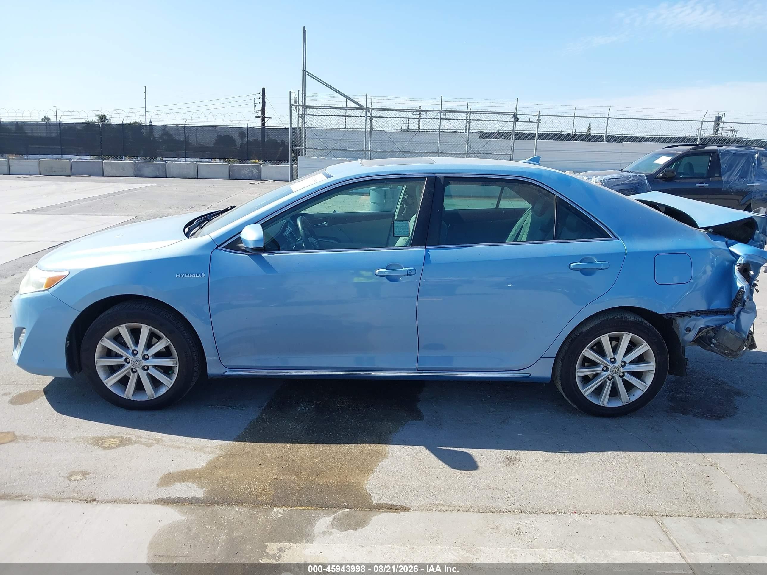 2012 Toyota Camry Hybrid Xle Light Blue vin: 4T1BD1FK8CU049791