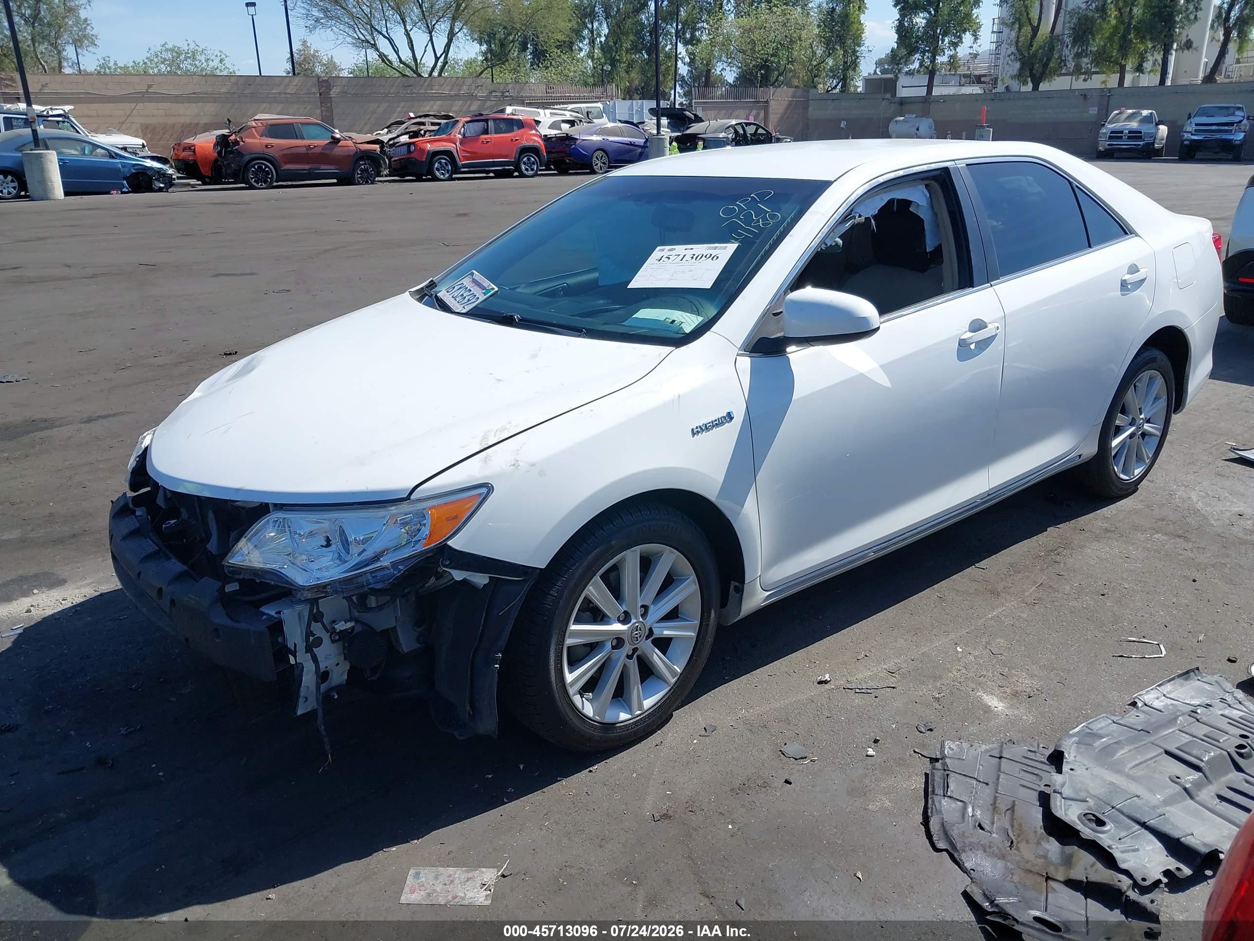 2013 Toyota Camry Hybrid Xle Белый vin: 4T1BD1FK8DU064180