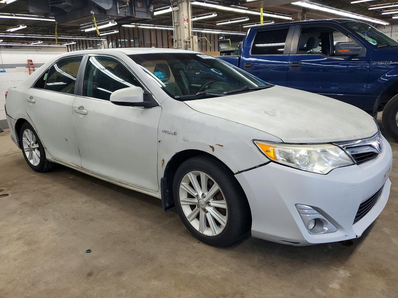 2013 Toyota Camry Hybrid Xle Серый vin: 4T1BD1FK8DU075731