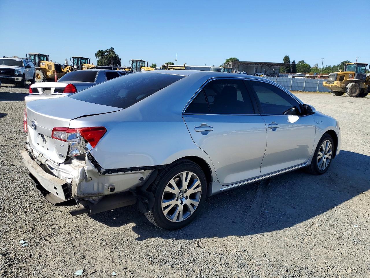2013 Toyt Camry Silver vin: 4T1BD1FK8DU076538