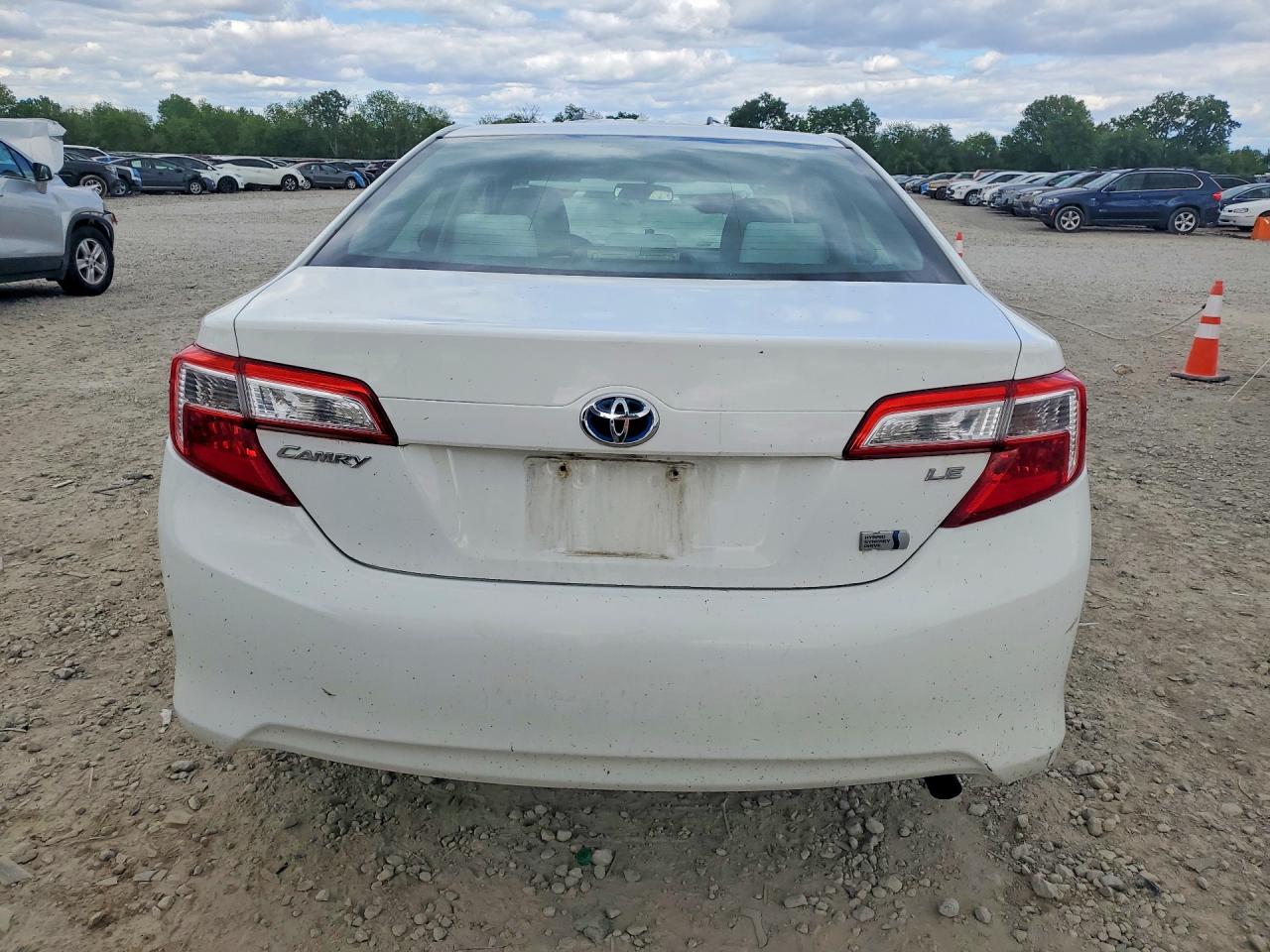 2013 Toyota Camry Hybrid Le White vin: 4T1BD1FK8DU081190