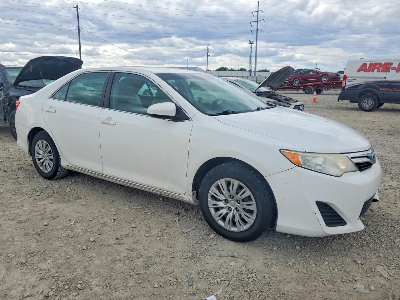 2013 Toyota Camry Hybrid Le White vin: 4T1BD1FK8DU081190