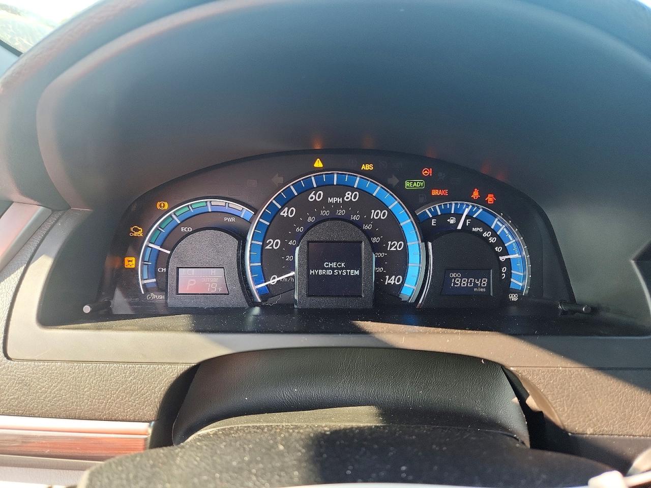 2013 Toyota Camry Hybrid Le Silver vin: 4T1BD1FK8DU089404