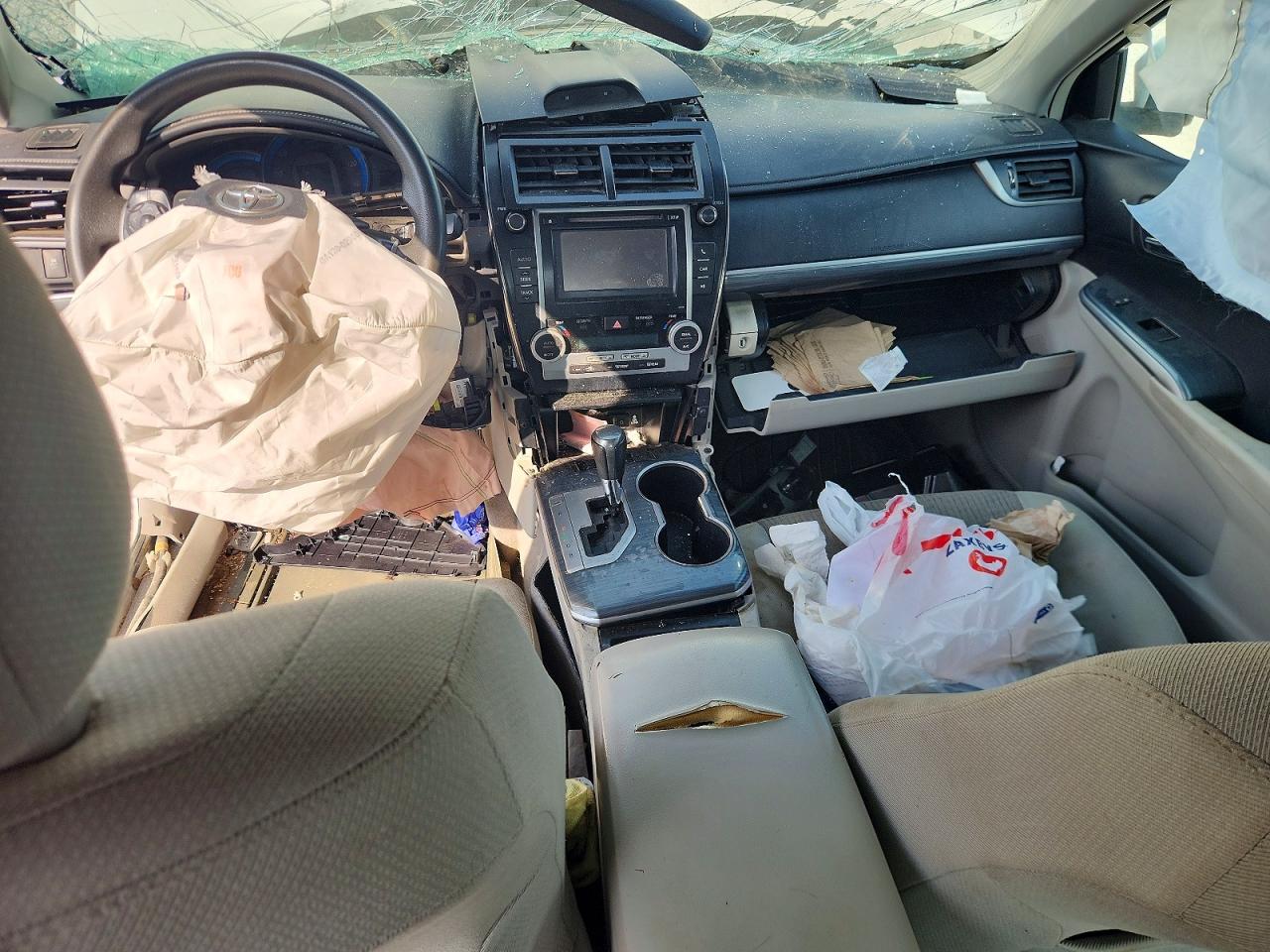 2013 Toyota Camry Hybrid Le Белый vin: 4T1BD1FK8DU091461