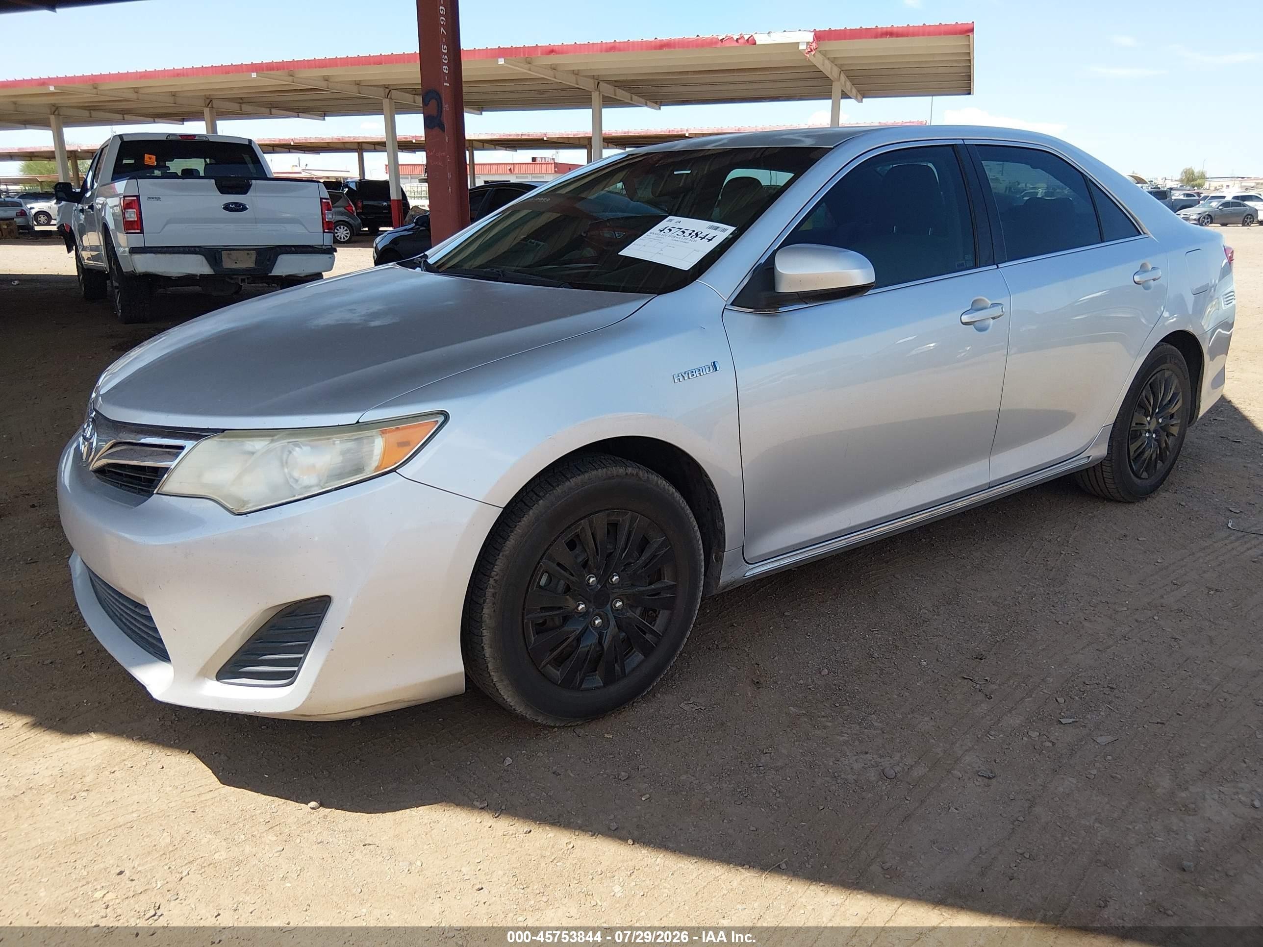 2014 Toyota Camry Hybrid Le Silver vin: 4T1BD1FK8EU102234