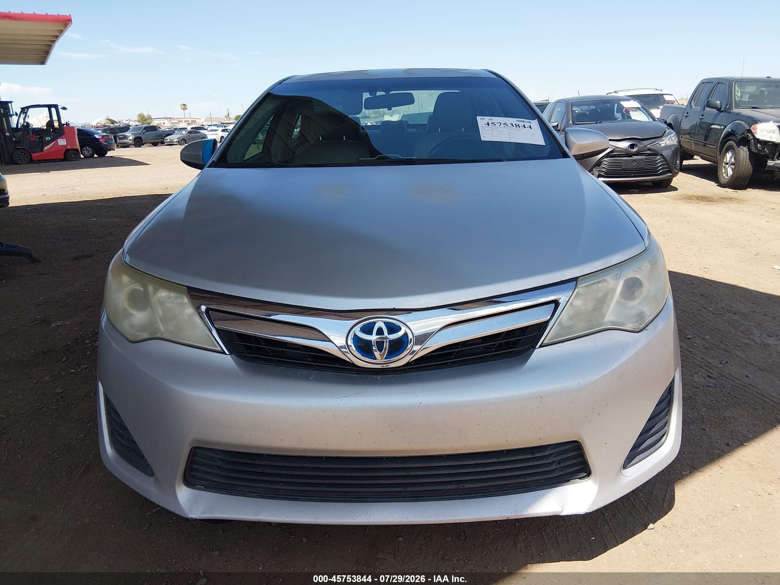 2014 Toyota Camry Hybrid Le Silver vin: 4T1BD1FK8EU102234