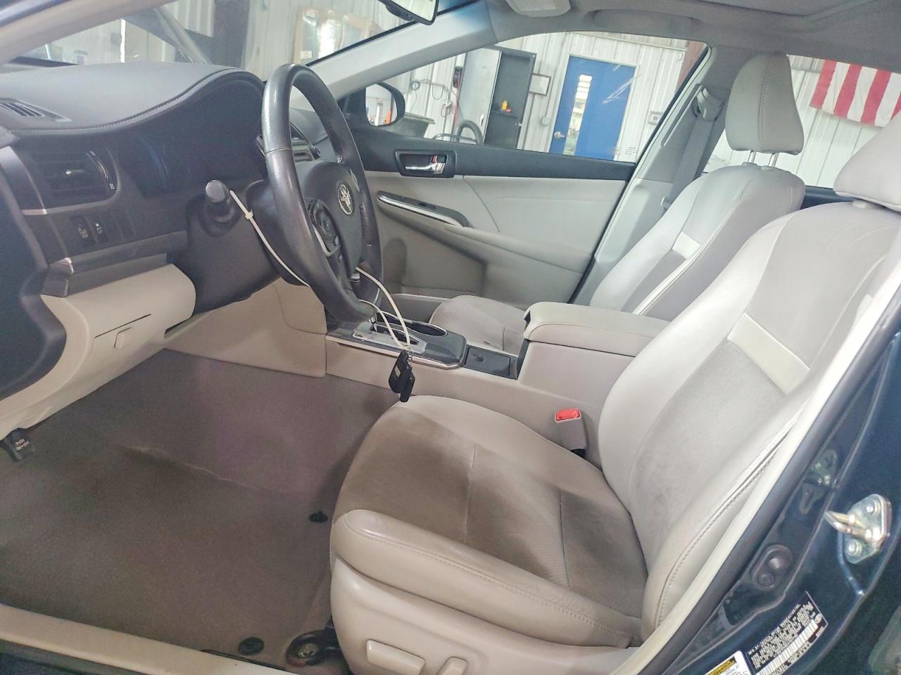 2014 Toyota Camry Hybrid Xle Black vin: 4T1BD1FK8EU107790