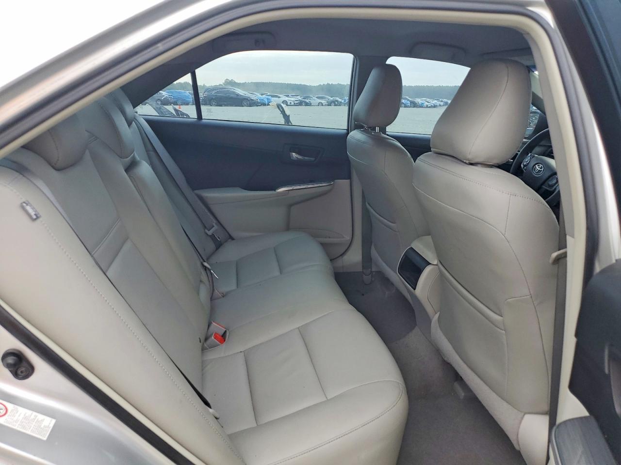 2014 Toyota Camry Hybrid Le Silver vin: 4T1BD1FK8EU128610