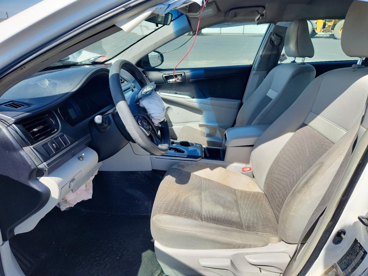 2014 Toyota Camry White vin: 4T1BD1FK8EU129028