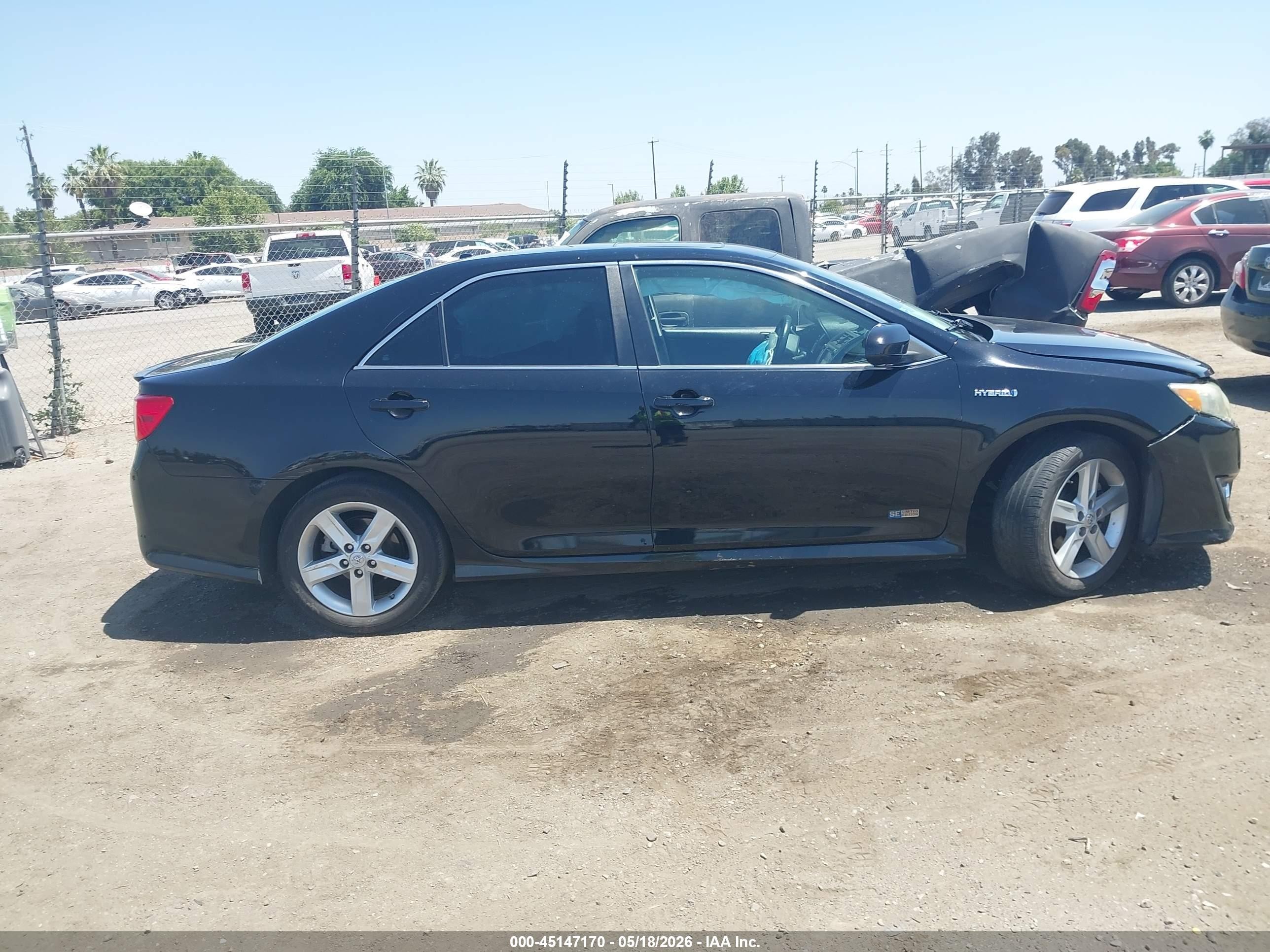2014 Toyota Camry Hybrid Se Limited Edition Black vin: 4T1BD1FK8EU130454