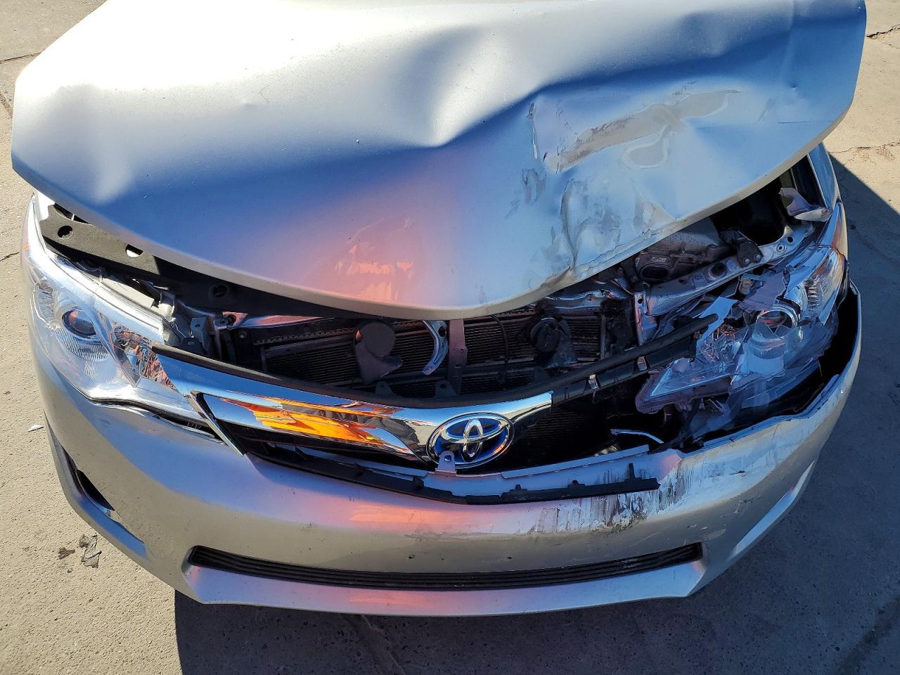 2014 Toyota Camry Hybrid Xle Silver vin: 4T1BD1FK8EU130809