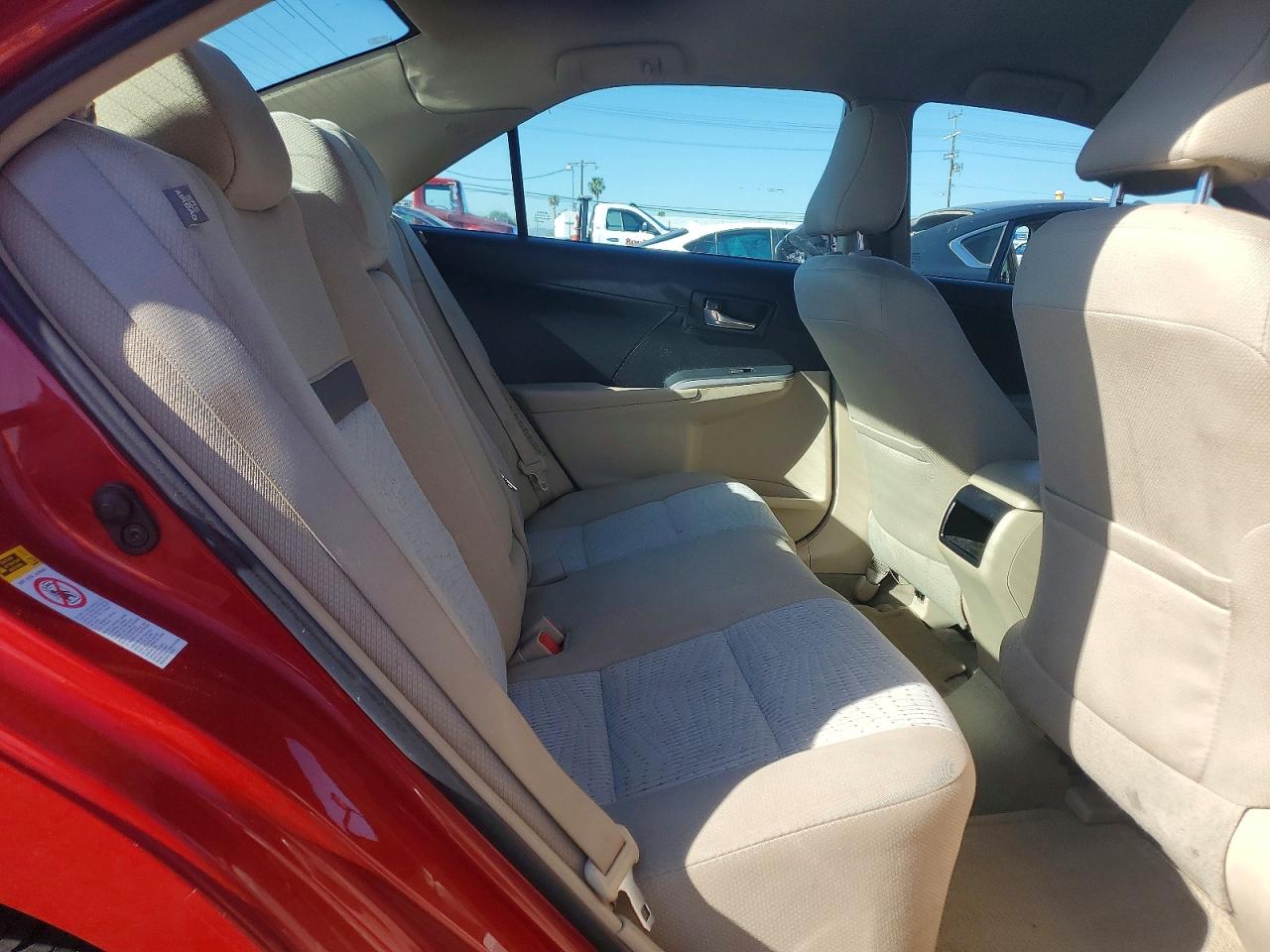 2014 Toyota Camry Hybrid Le Red vin: 4T1BD1FK8EU136934