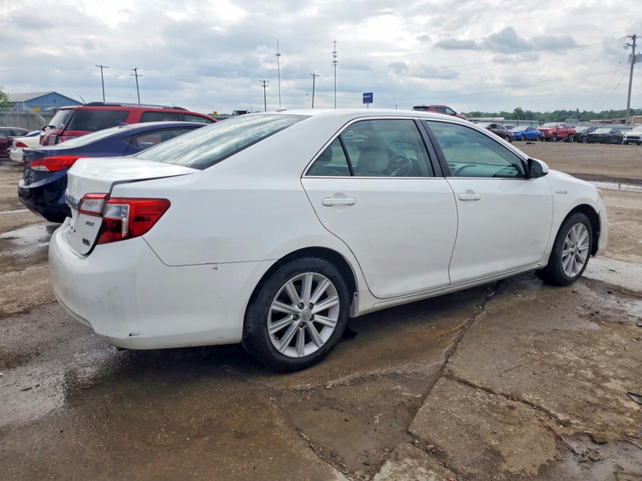 2014 Toyota Camry Hybrid Xle White vin: 4T1BD1FK8EU141261