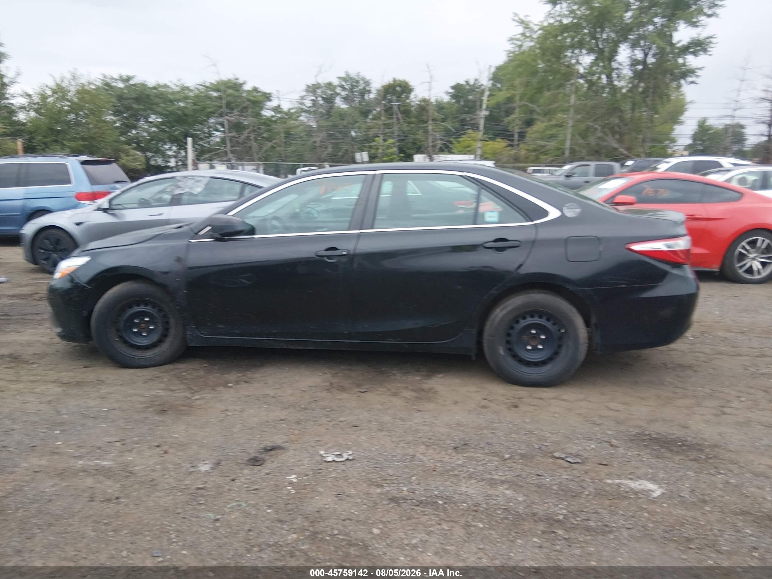 2015 Toyota Camry Hybrid Le Черный vin: 4T1BD1FK8FU159325