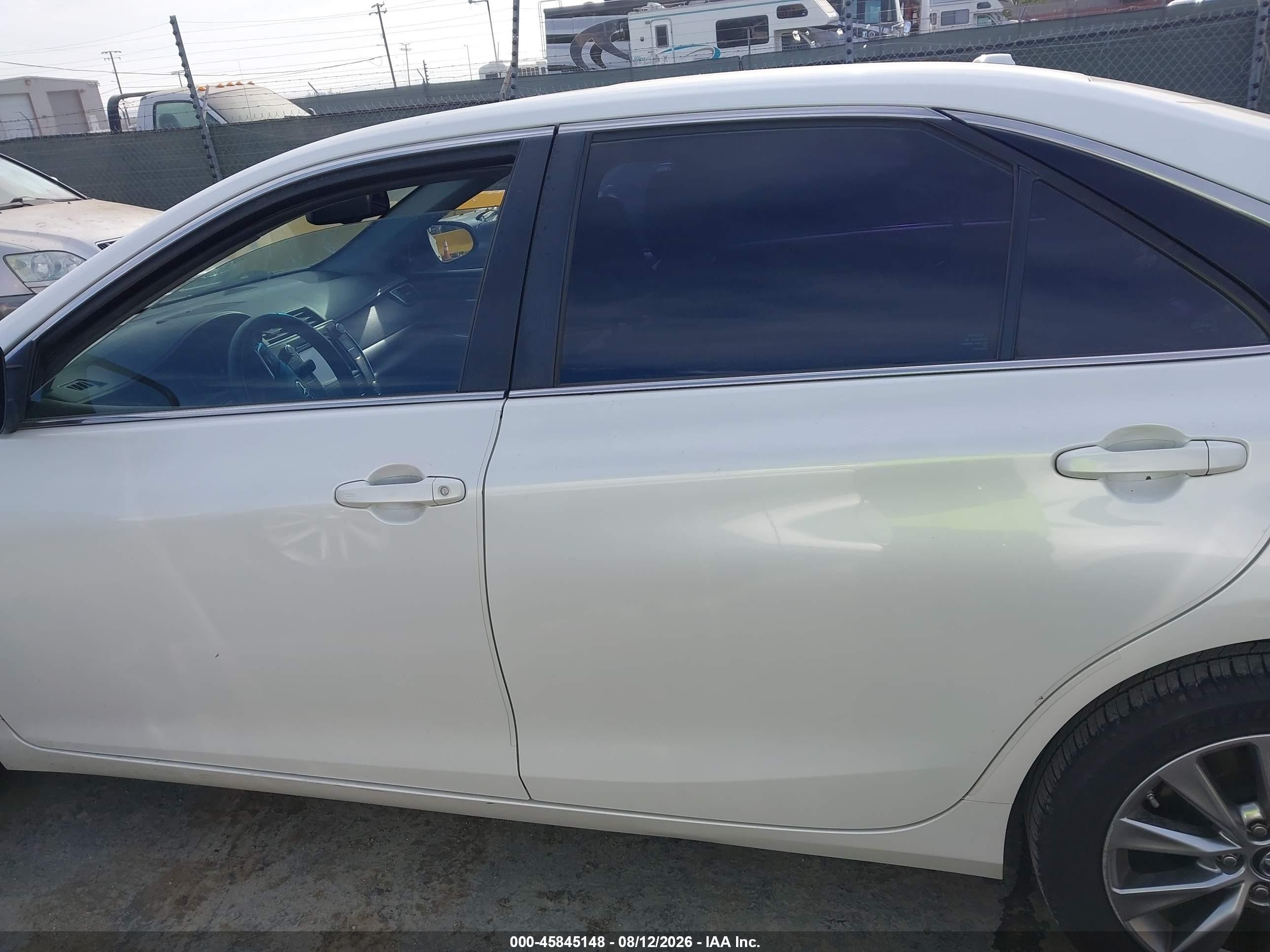 2017 Toyota Camry Hybrid Xle White vin: 4T1BD1FK8HU226489
