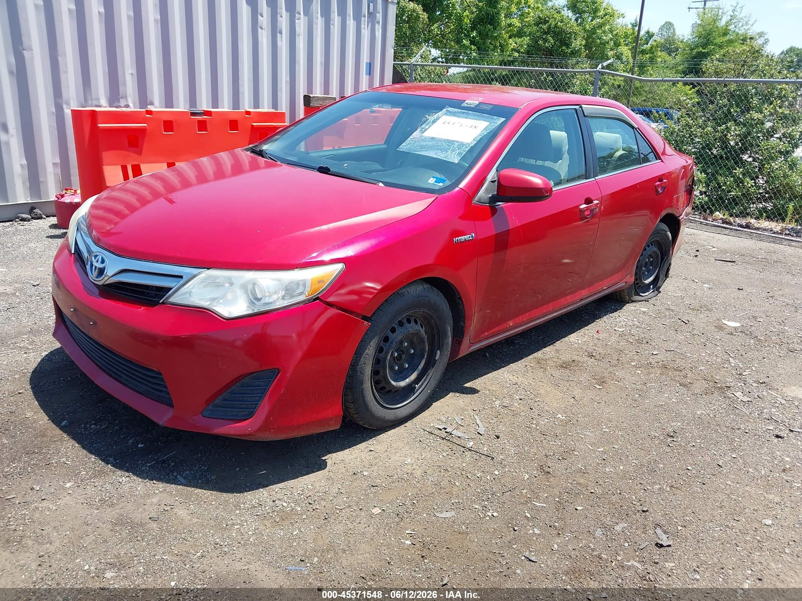 2012 Toyota Camry Hybrid Le Red vin: 4T1BD1FK9CU008912