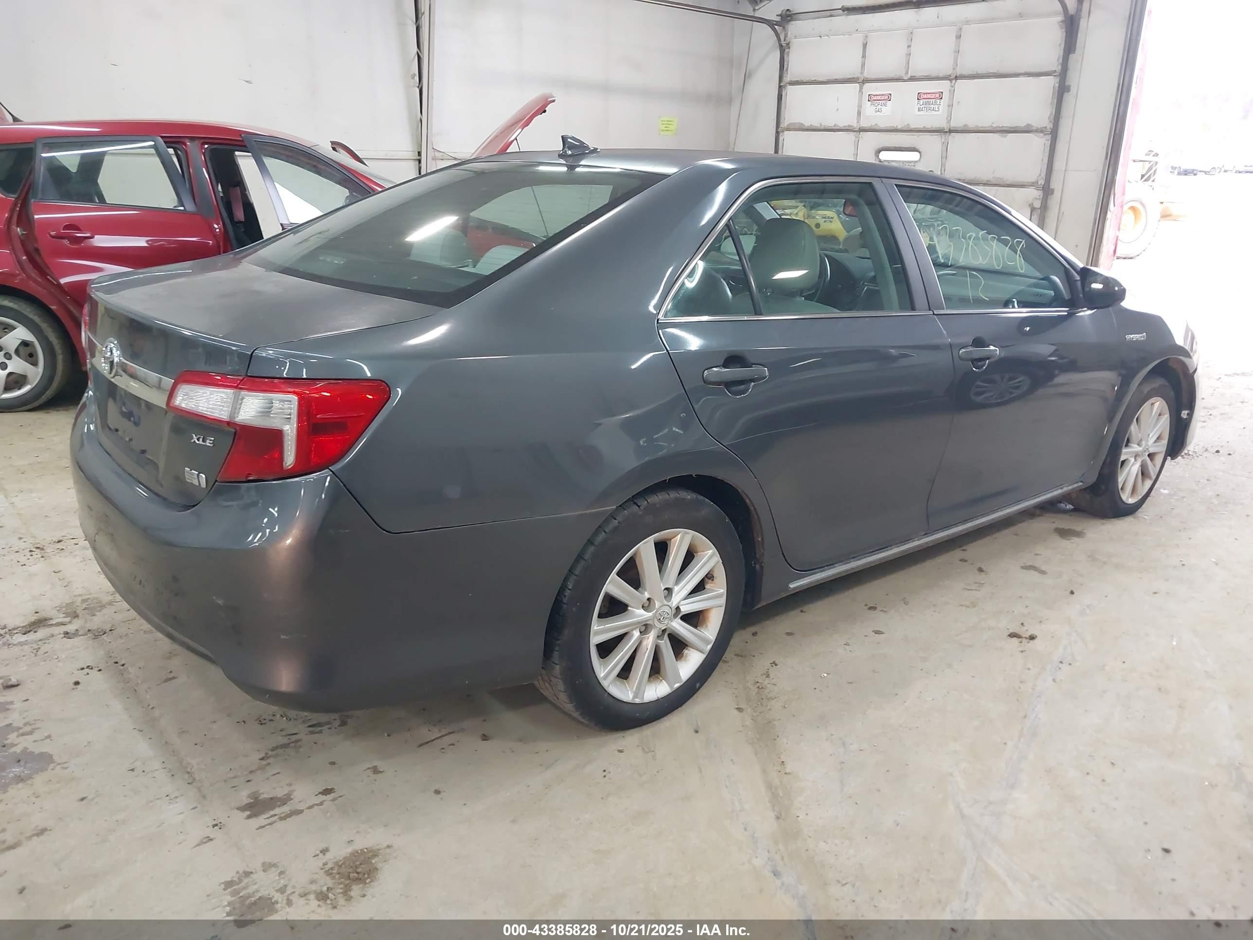 2012 Toyota Camry Hybrid Xle Серый vin: 4T1BD1FK9CU025080