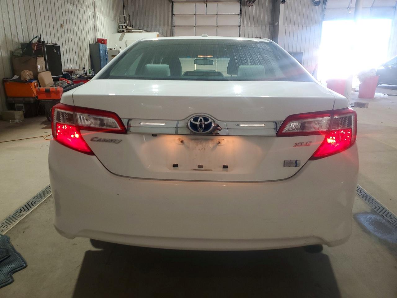 2012 Toyota Camry Hybrid Xle White vin: 4T1BD1FK9CU033521