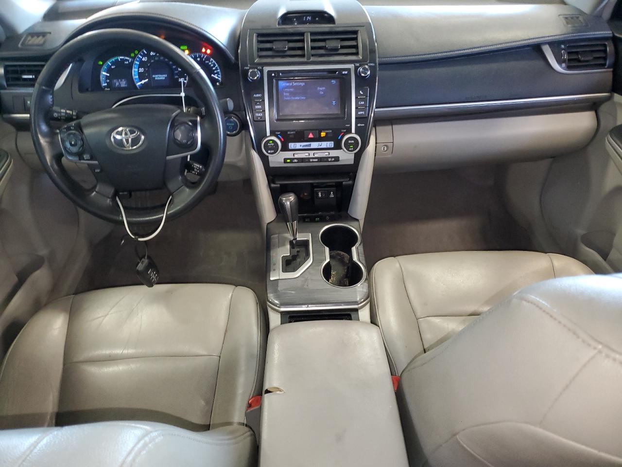 2012 Toyota Camry Hybrid Xle Gray vin: 4T1BD1FK9CU058421 Damage: Front Center Armrest, Torn, 2 To 3 Inches