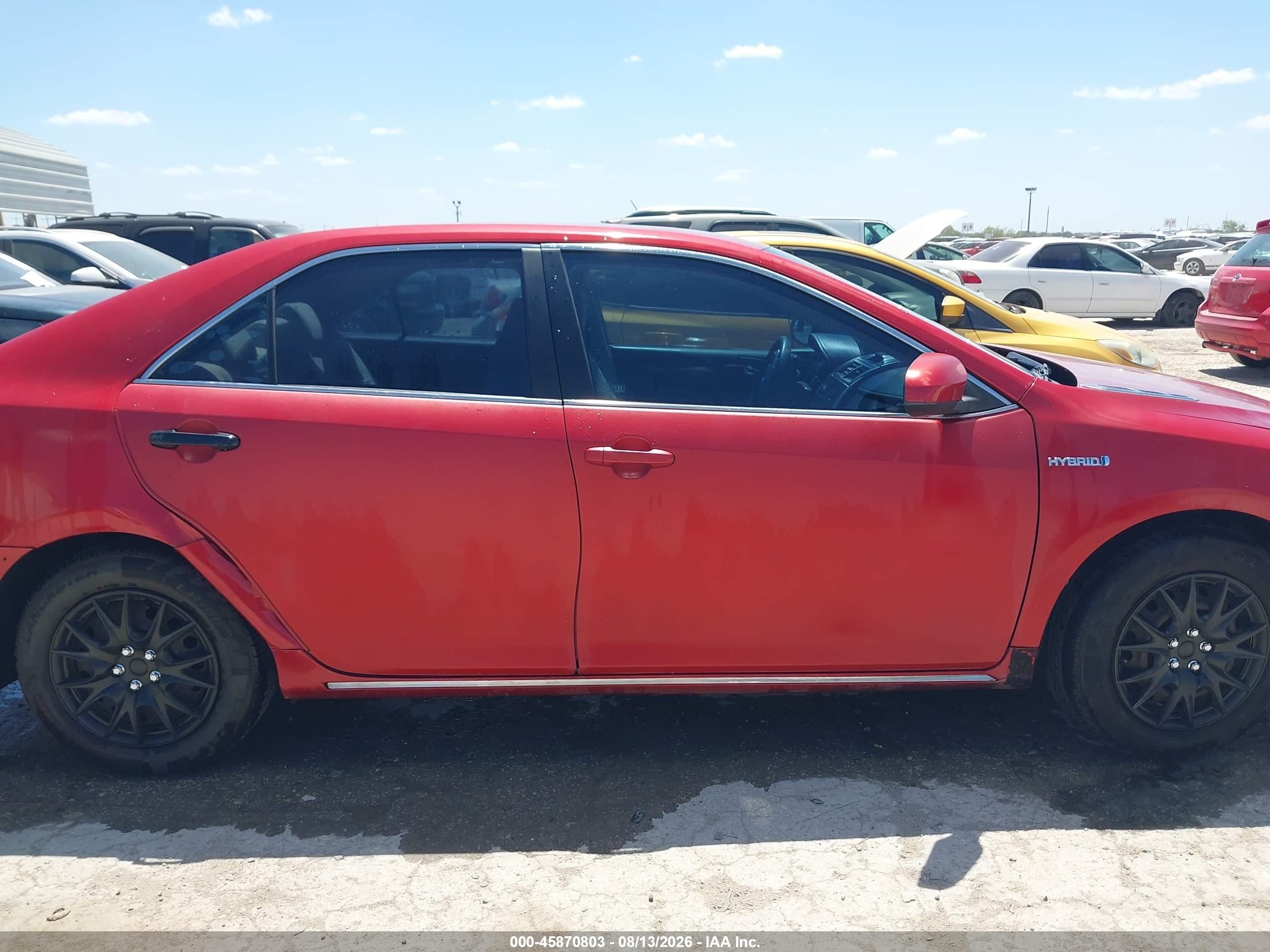 2013 Toyota Camry Hybrid Le Red vin: 4T1BD1FK9DU074264