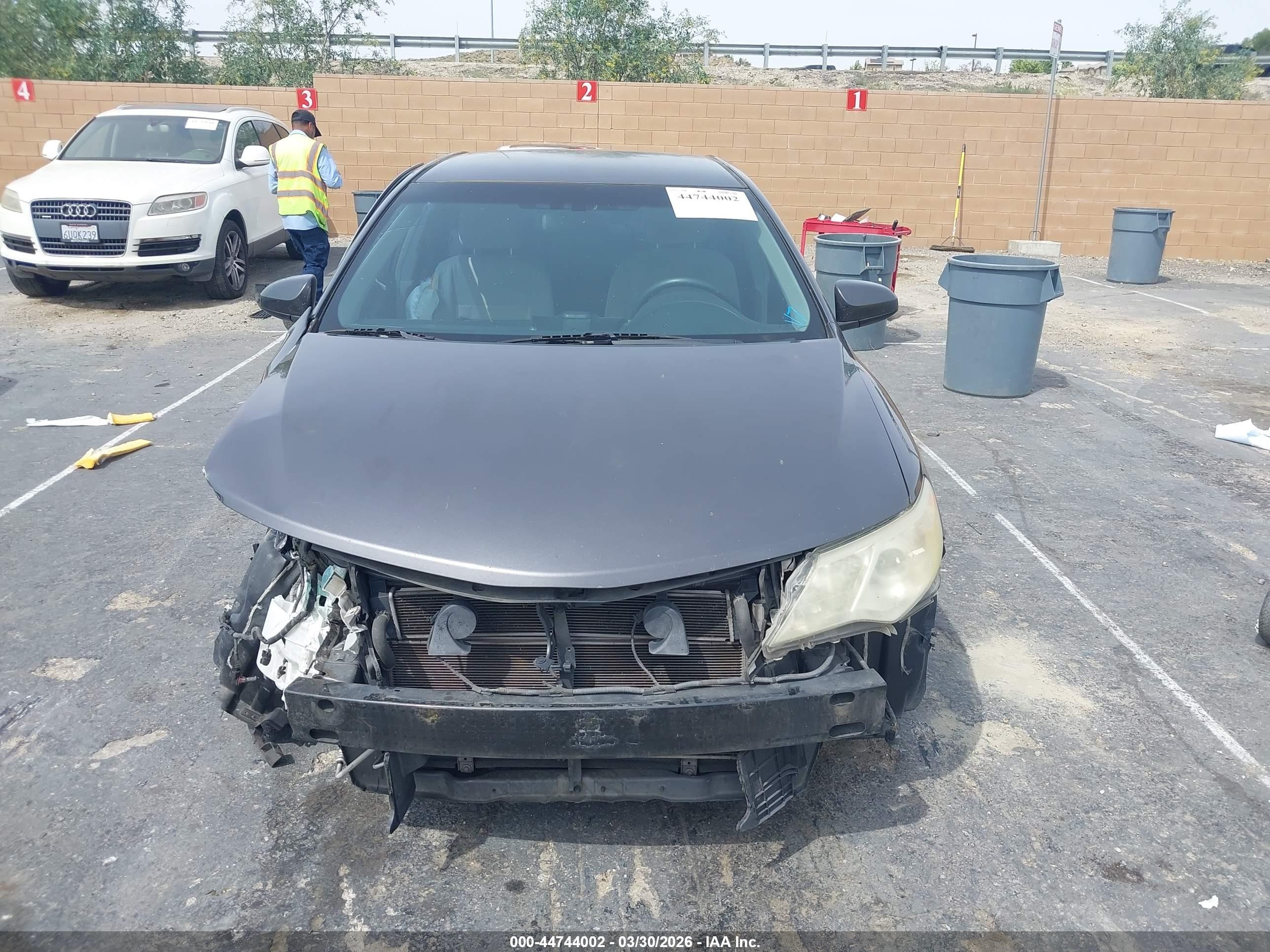 2013 Toyota Camry Hybrid Le Серый vin: 4T1BD1FK9DU095342