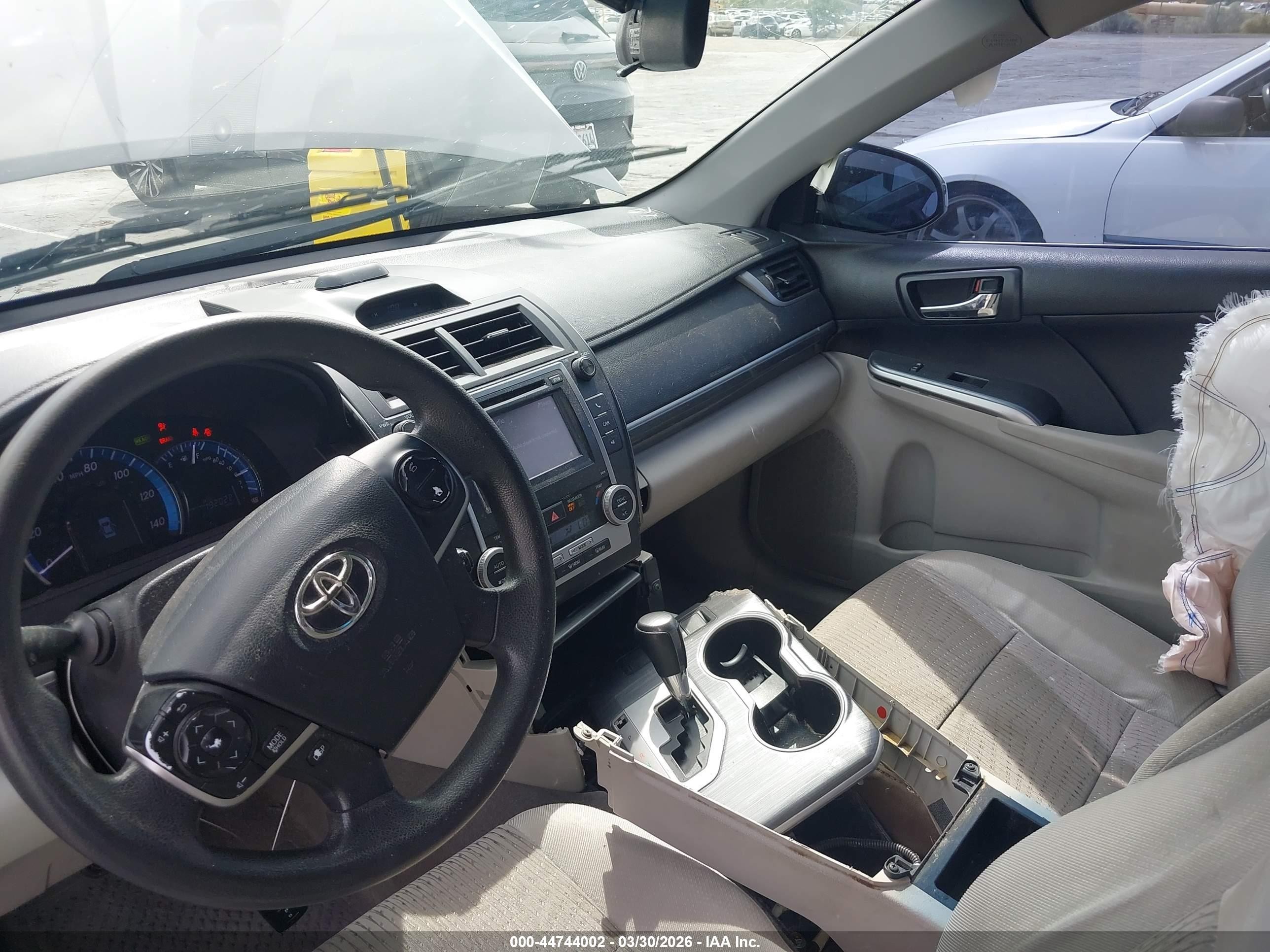 2013 Toyota Camry Hybrid Le Серый vin: 4T1BD1FK9DU095342